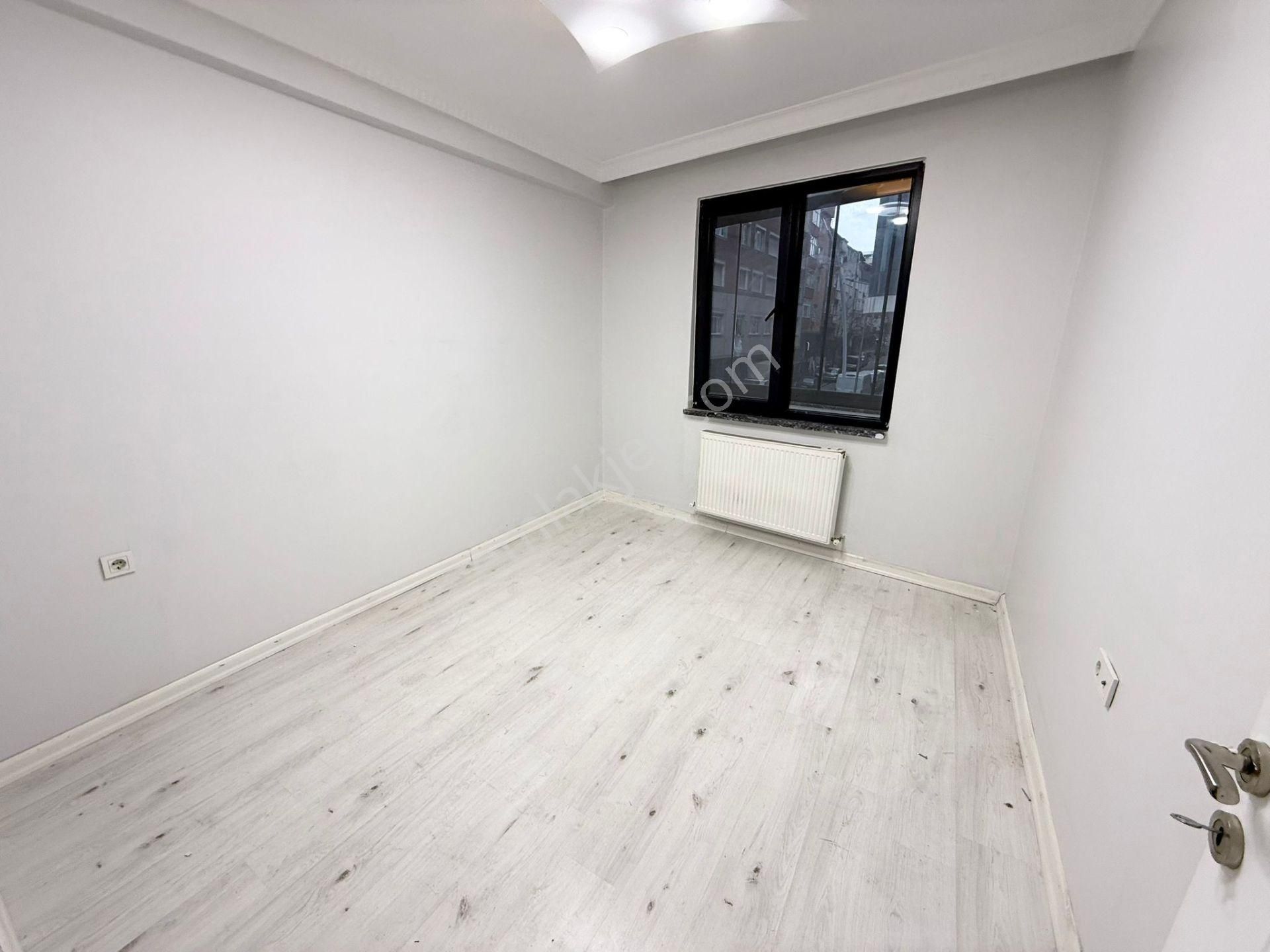 Uğurmumcu Mah Cadde Üzeri 2+1 100m2 1.kat Daire - Görsel 5