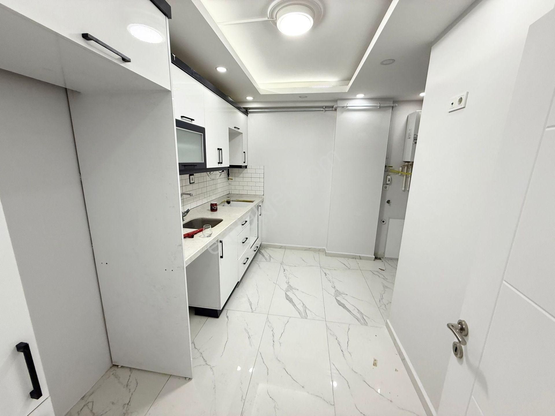 Uğurmumcu Mah Cadde Üzeri 2+1 100m2 1.kat Daire - Görsel 26