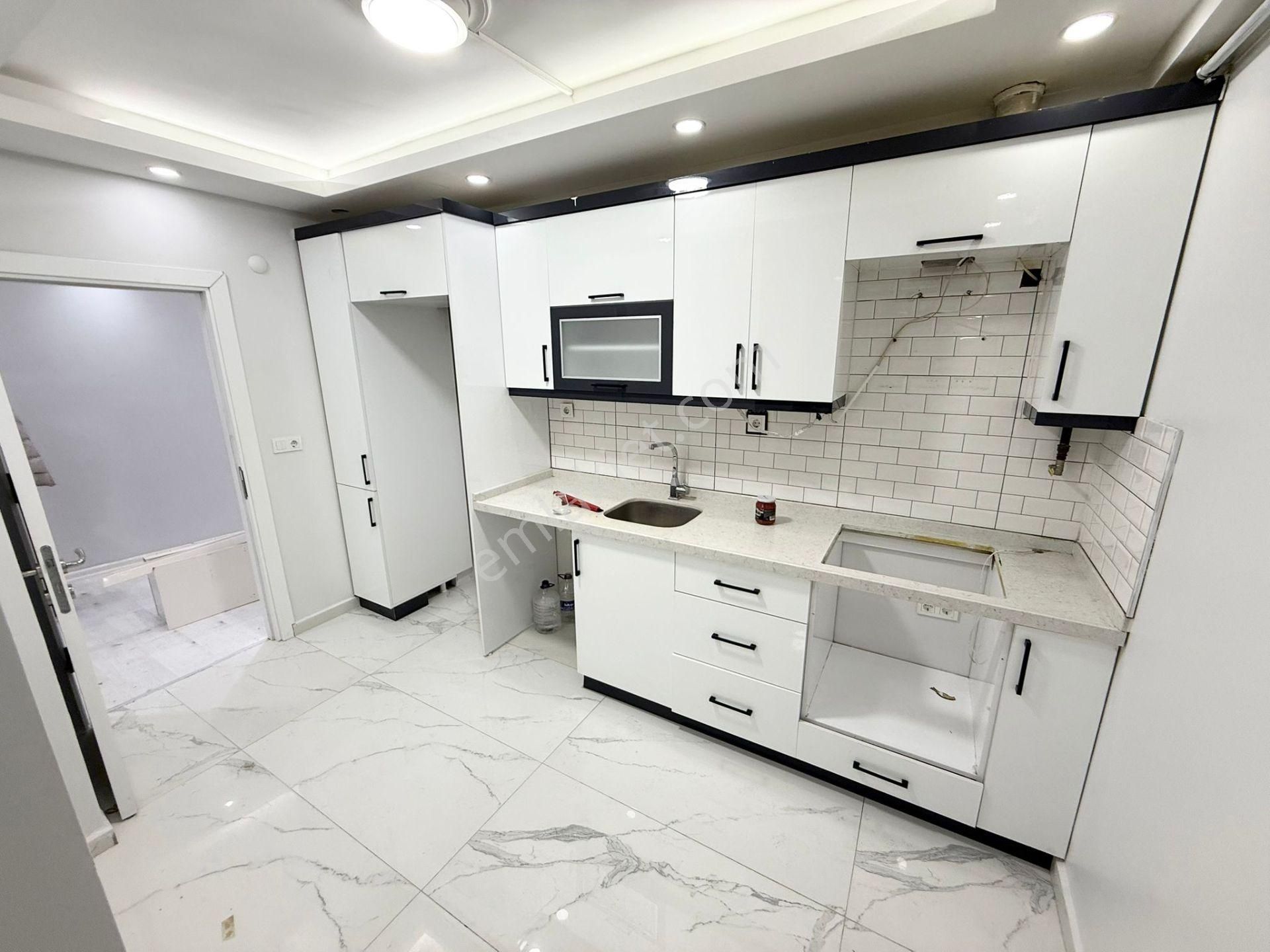 Uğurmumcu Mah Cadde Üzeri 2+1 100m2 1.kat Daire - Görsel 11