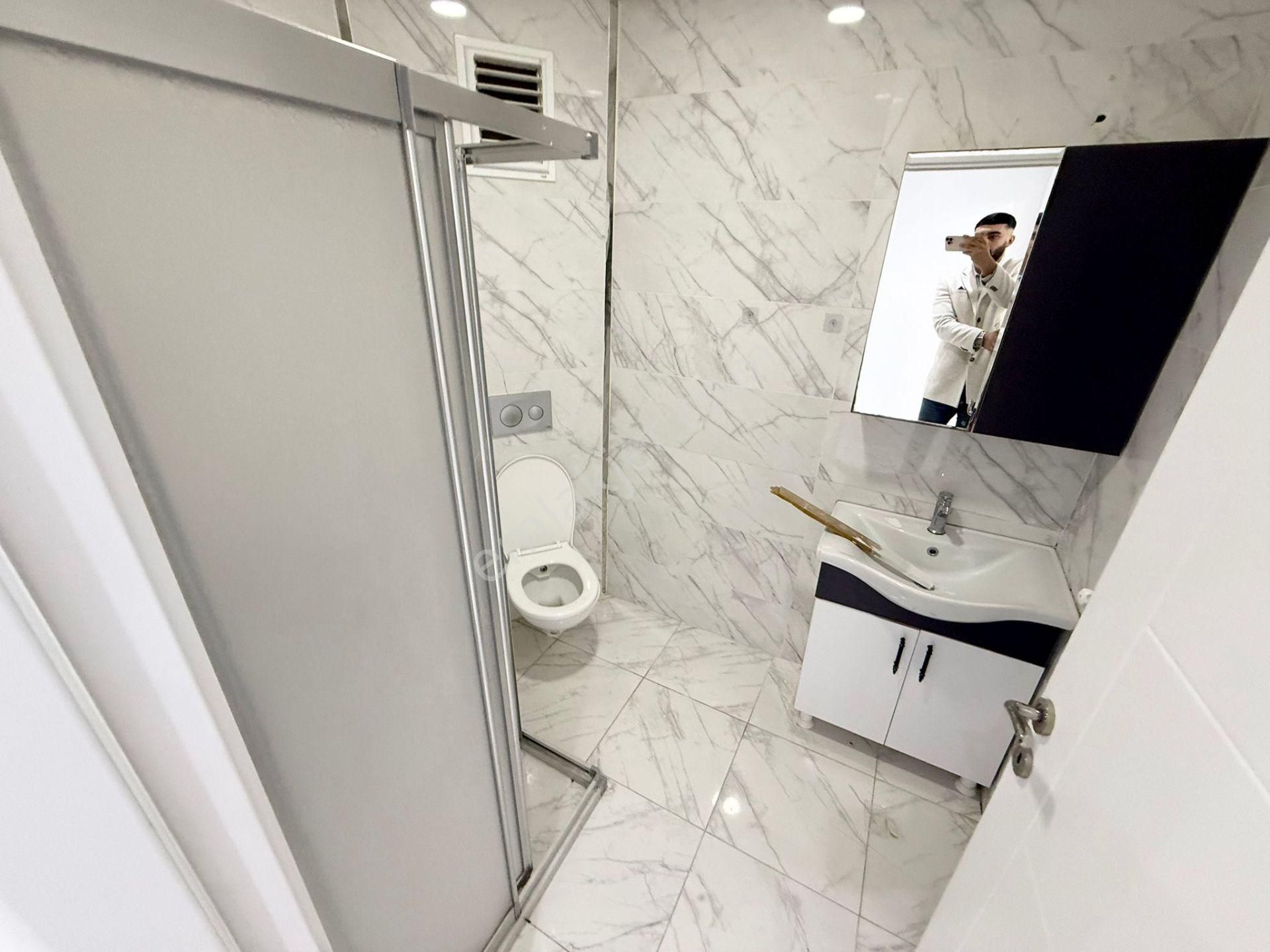 Uğurmumcu Mah Cadde Üzeri 2+1 100m2 1.kat Daire - Görsel 13