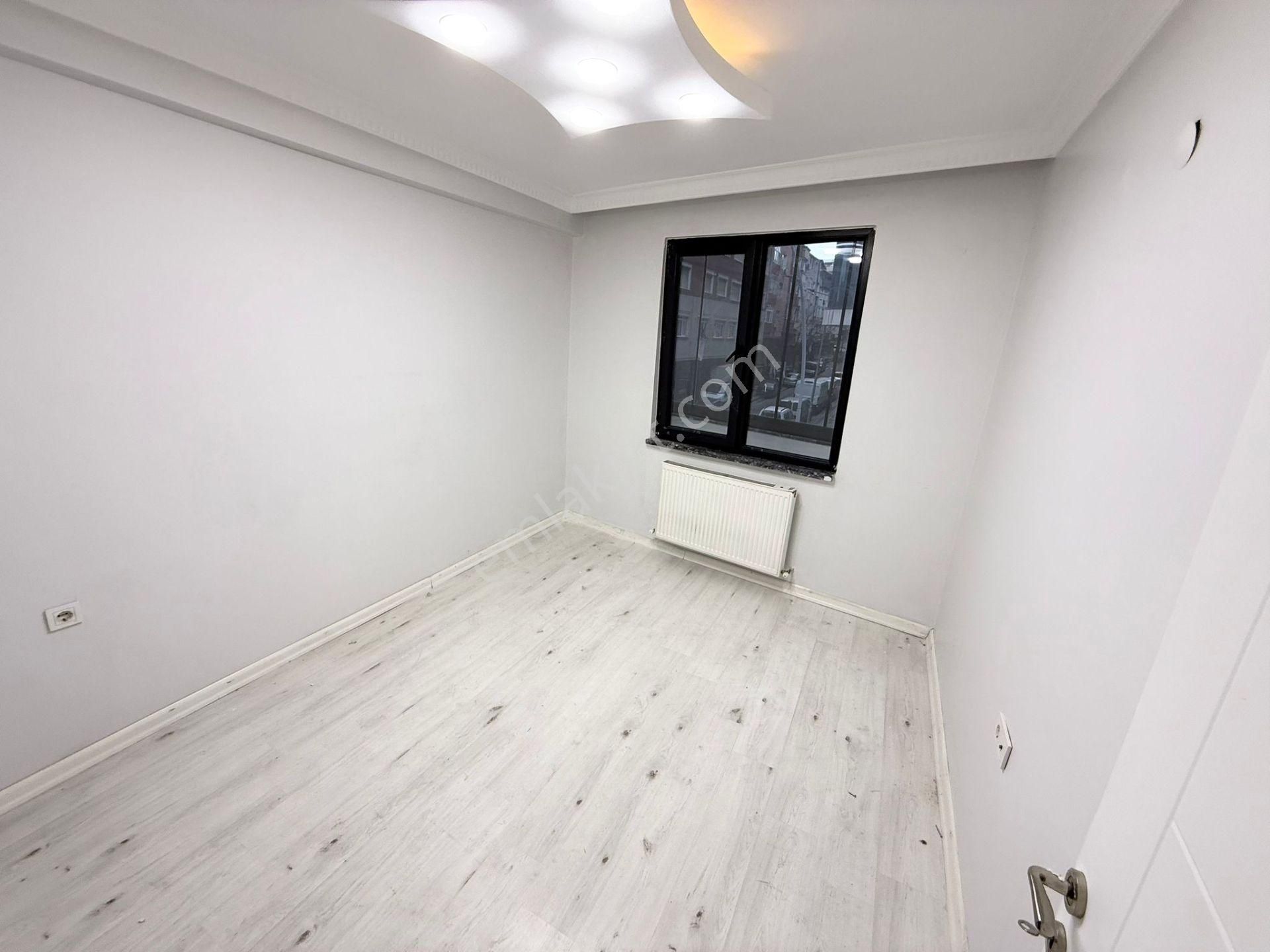 Uğurmumcu Mah Cadde Üzeri 2+1 100m2 1.kat Daire - Görsel 20