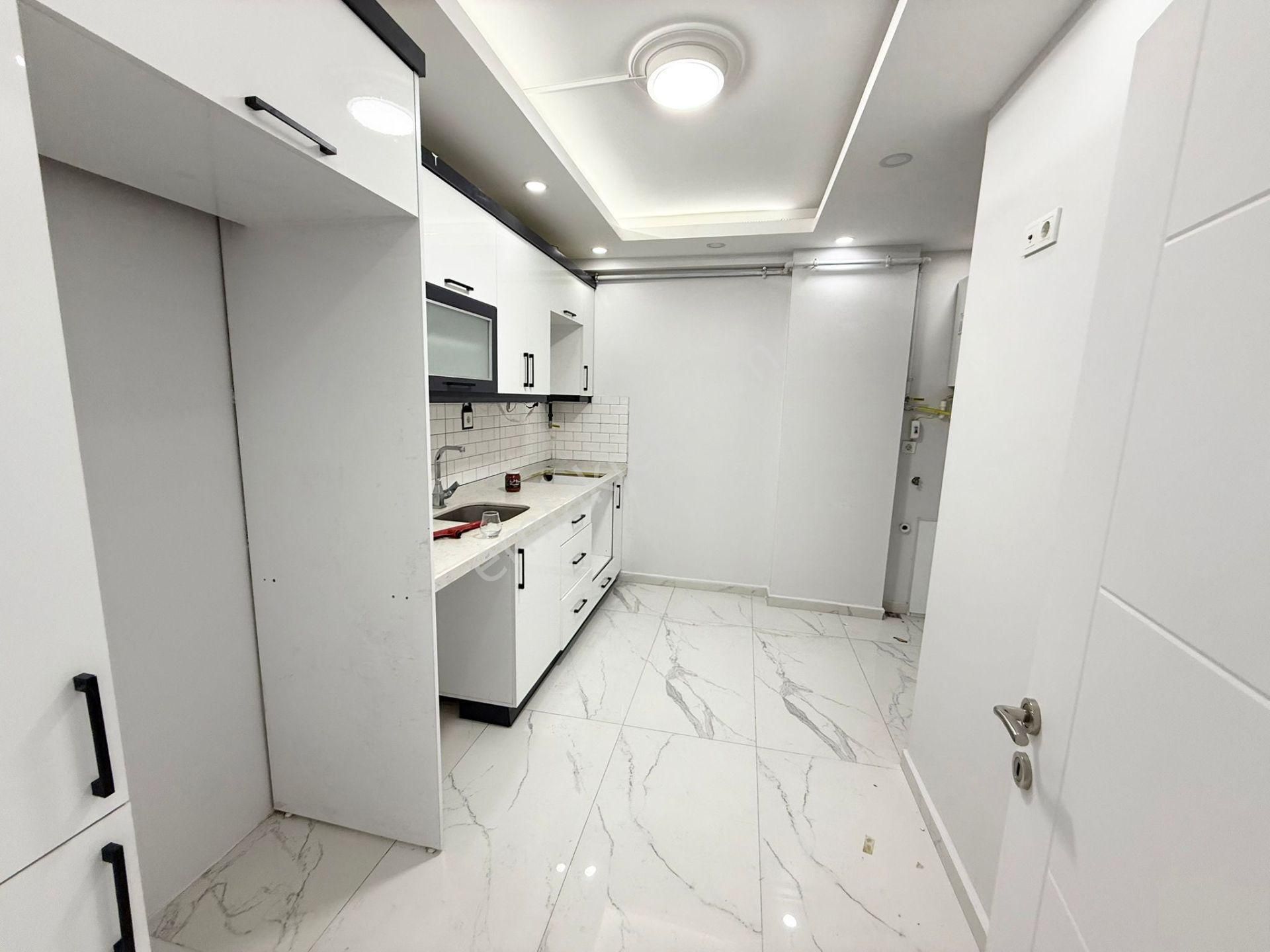 Uğurmumcu Mah Cadde Üzeri 2+1 100m2 1.kat Daire - Görsel 23