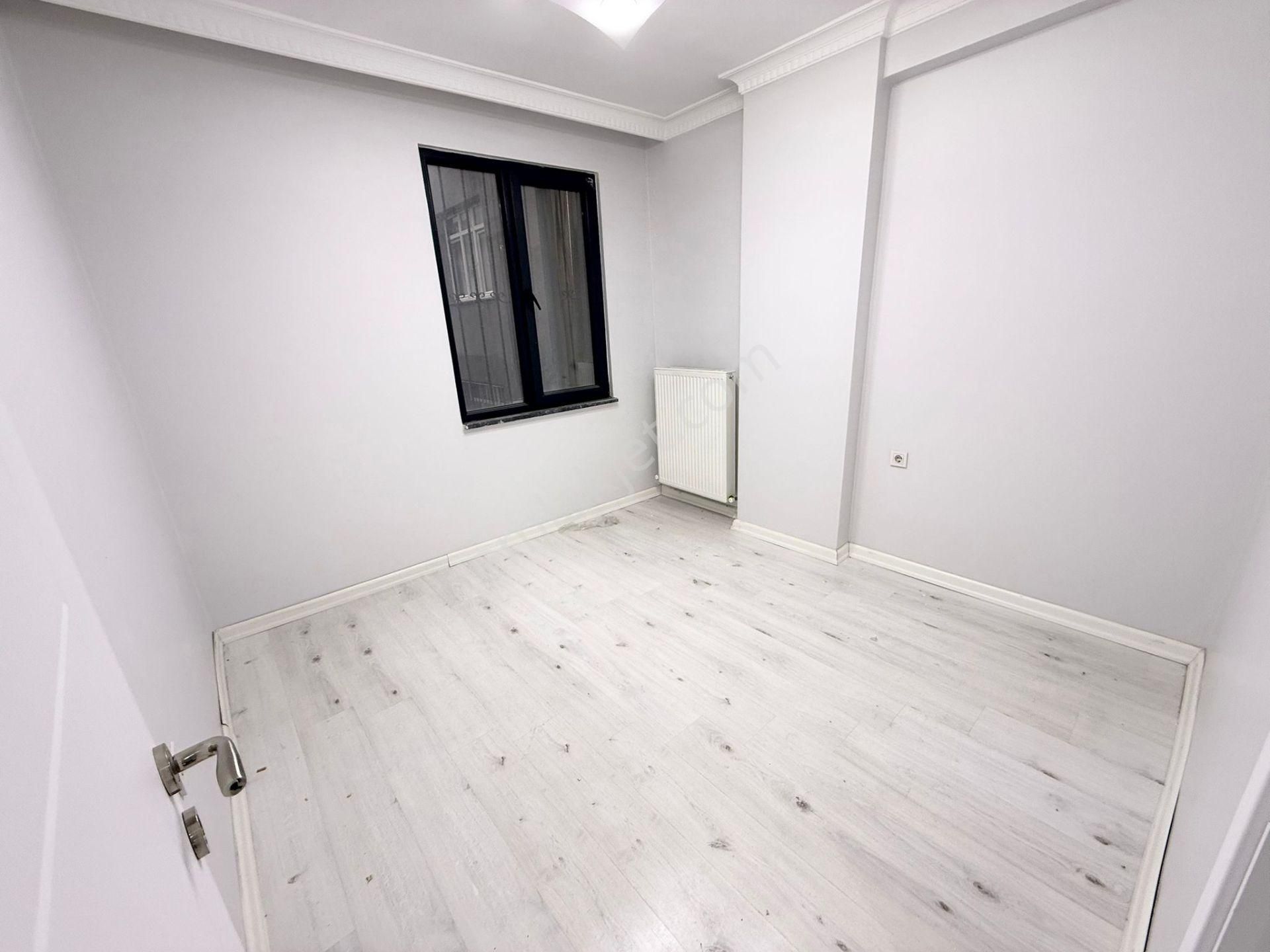 Uğurmumcu Mah Cadde Üzeri 2+1 100m2 1.kat Daire - Görsel 19