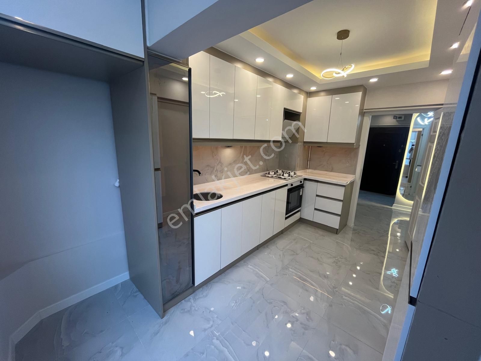 Mç Emlak'tan Pınarbaşı Mahallesin'de 3+1 Satılık Daire - Görsel 2