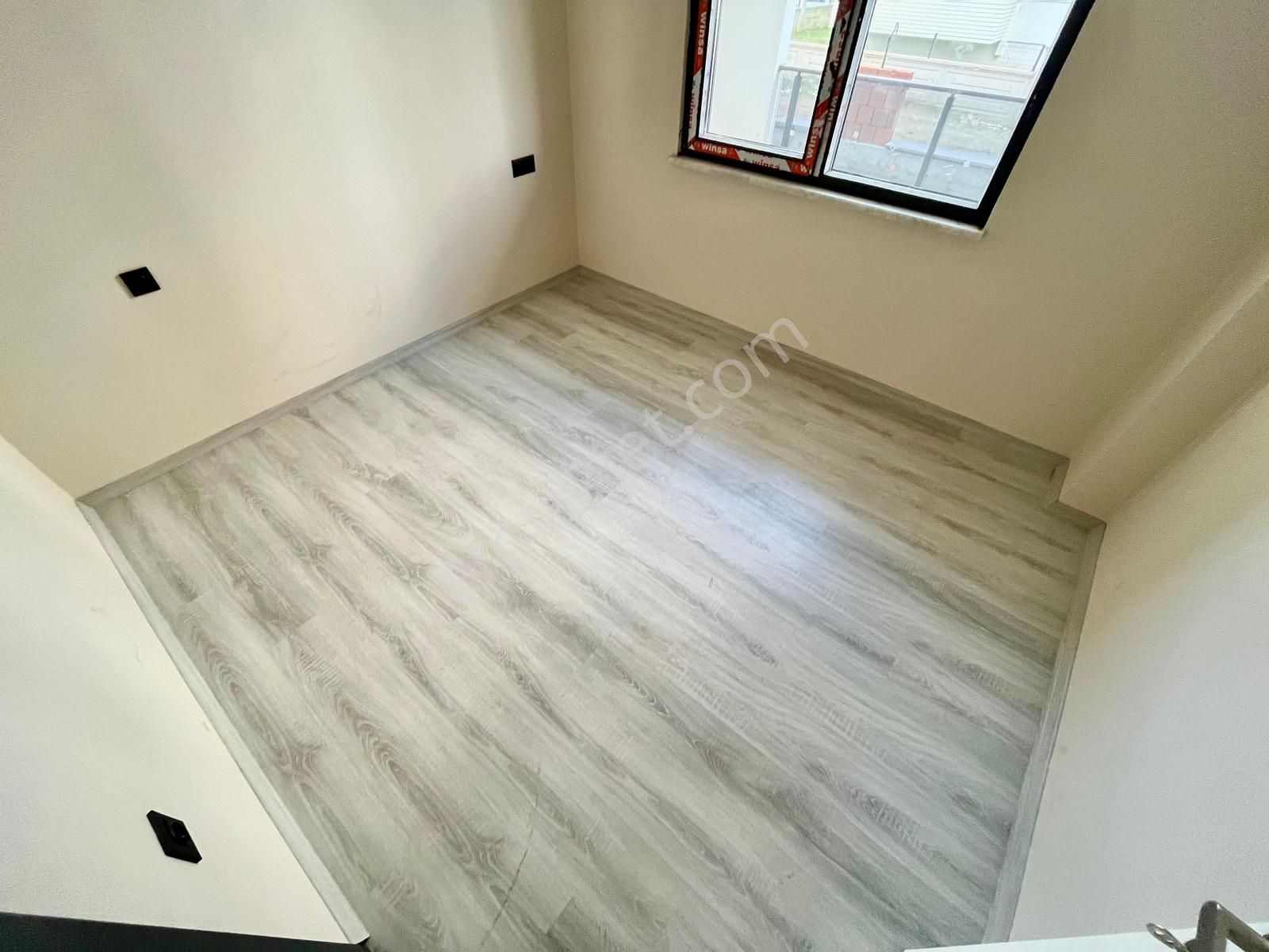Gümüşden Altınkumda Yerden Isıtmalı Ultra Lüks Tasarım 1+1 Daire - Görsel 20