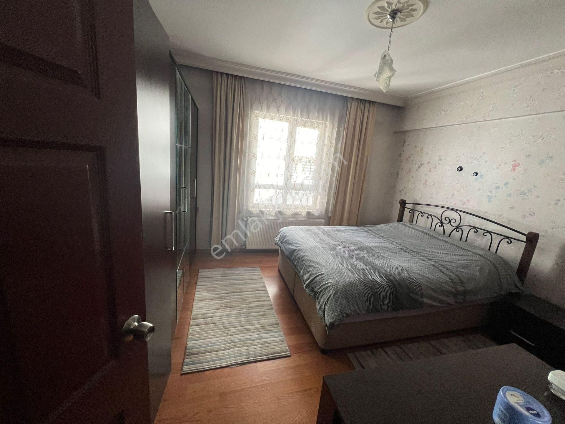 Bilgen Vatan'dan Aktepe'de Cadde Üzeri Orta Kat Ebeveyn Banyolu Güney Cephe Satılık 3+1 Daire - Görsel 17