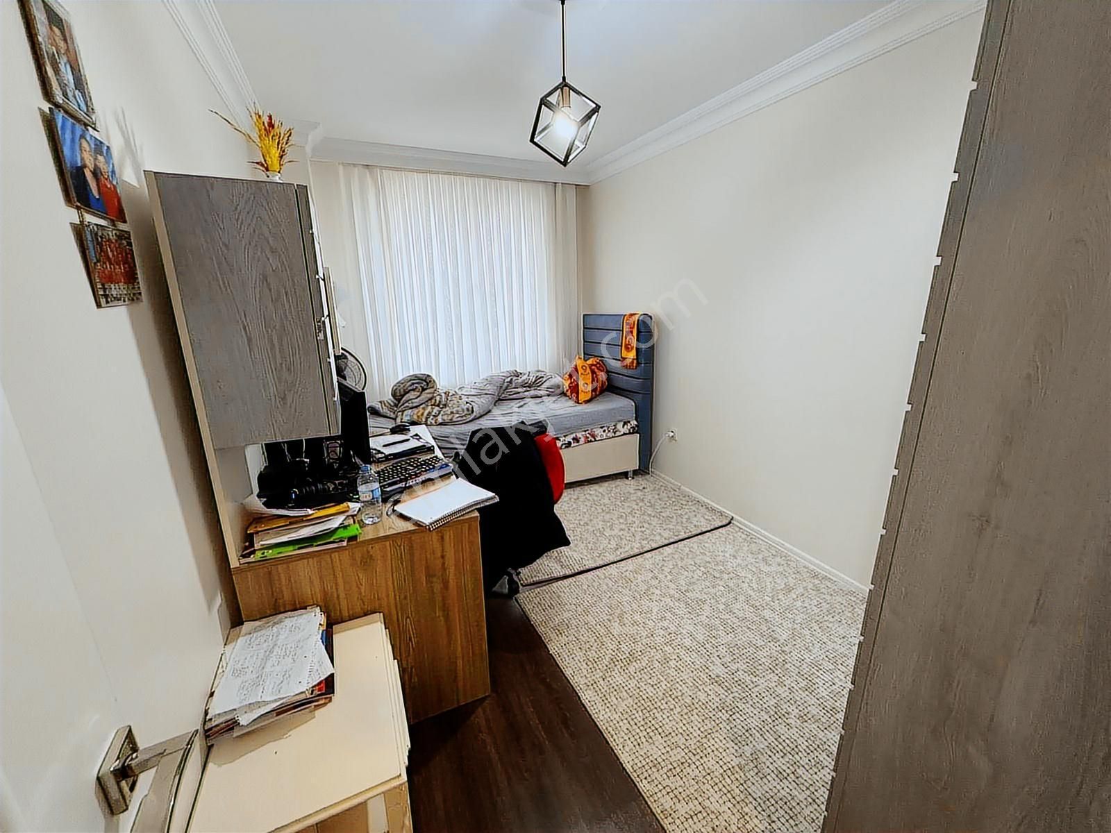 Bağcılar Sancaktepe Mah 5 Yıllık 3+1 170m2 1.kat Satılık Daire - Görsel 8