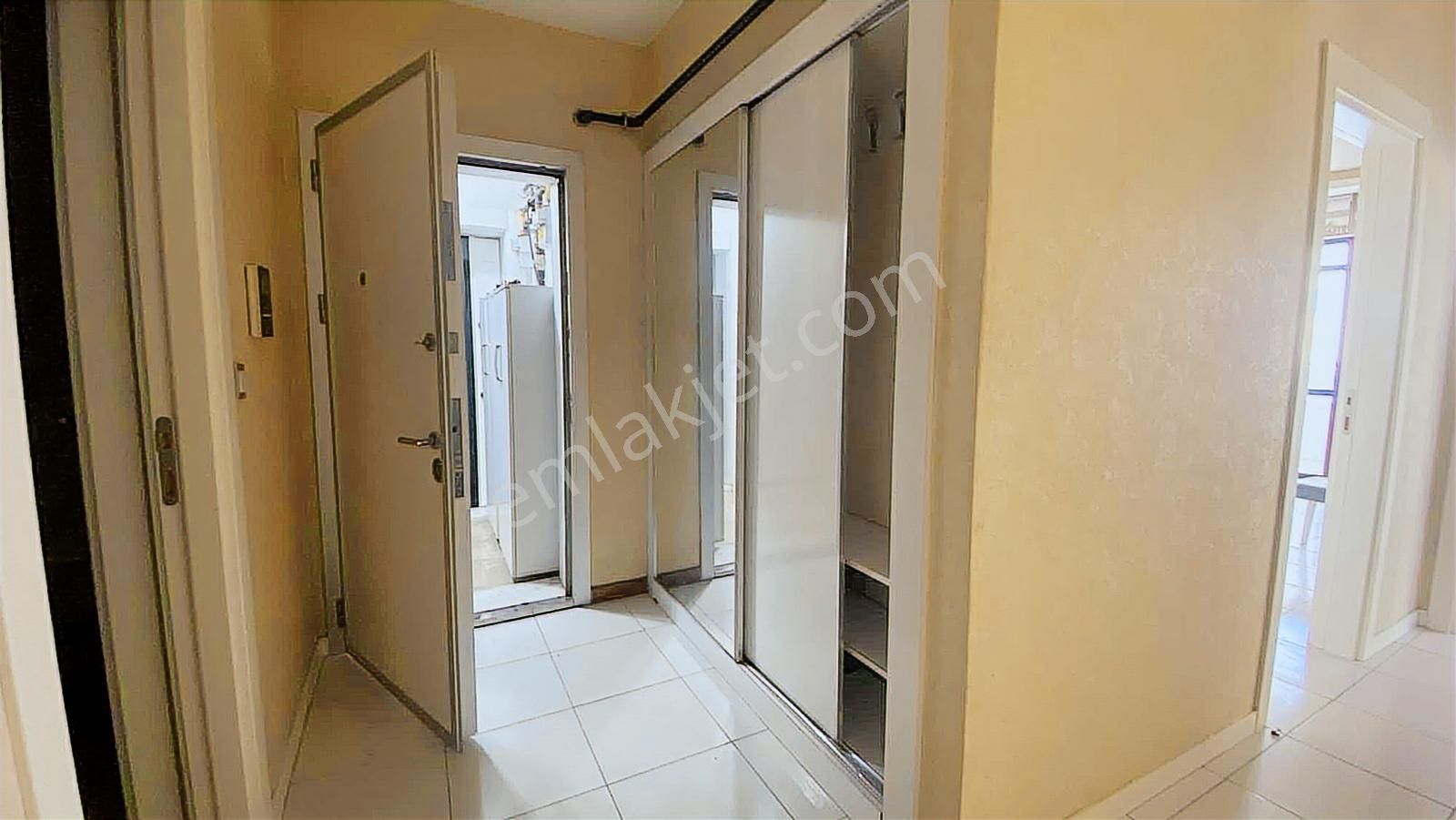 Karatay Fetih Mah Kongre Merkezi Karşısında 4+1 - Görsel 13