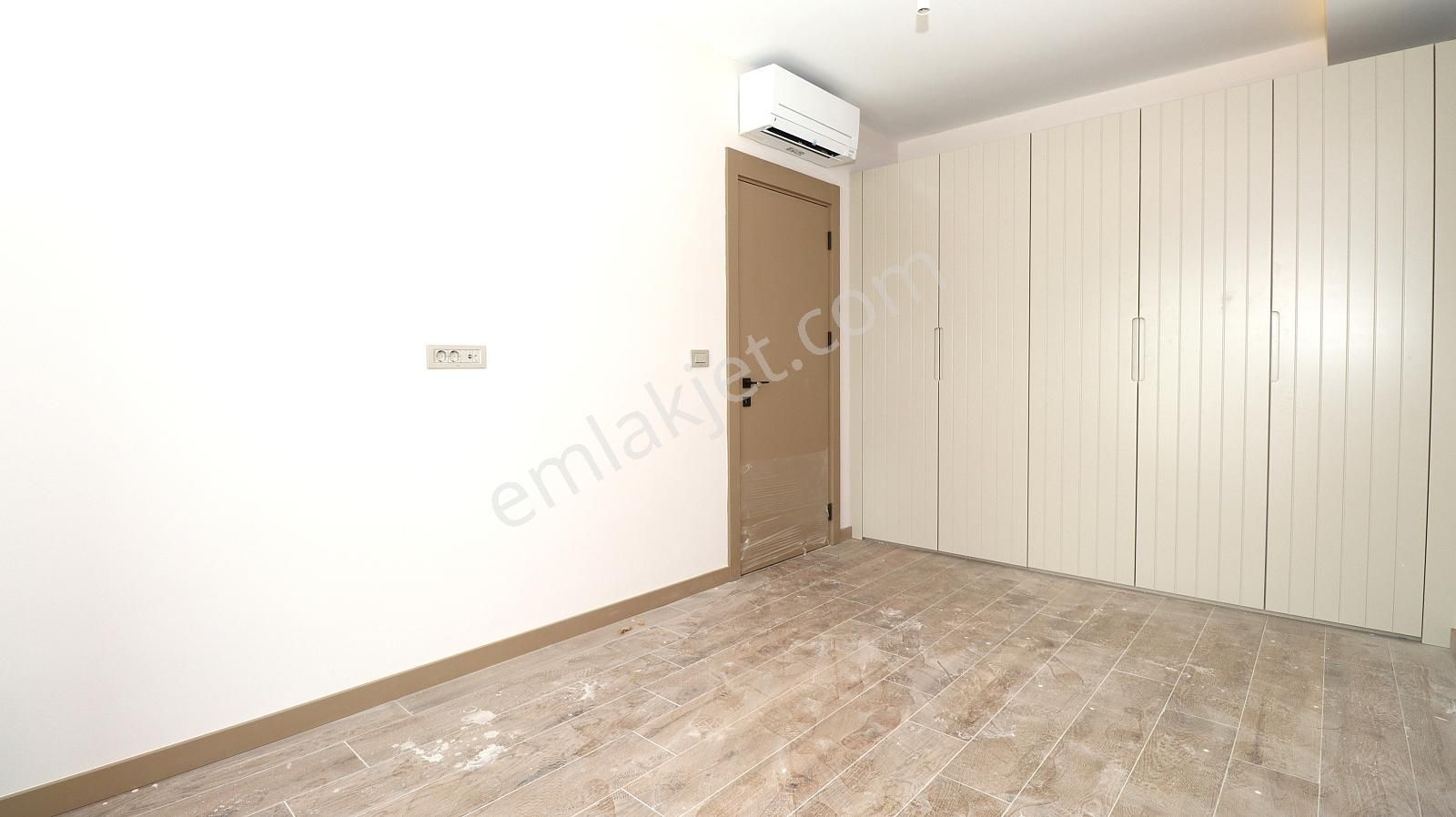 Terra Manzara'da 8. Katta Şehir Manzaralı Daire | Tekce - Görsel 16