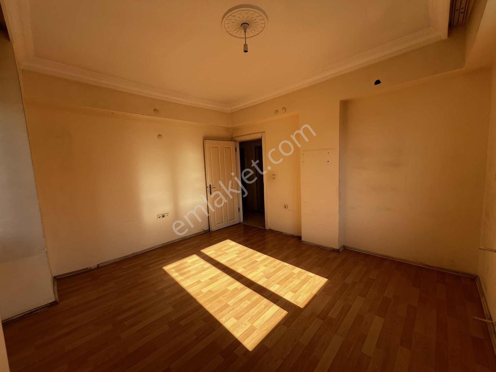 Yenigün'de Park Yakını Merkezi Kiralık 2+1 Daire - Görsel 2