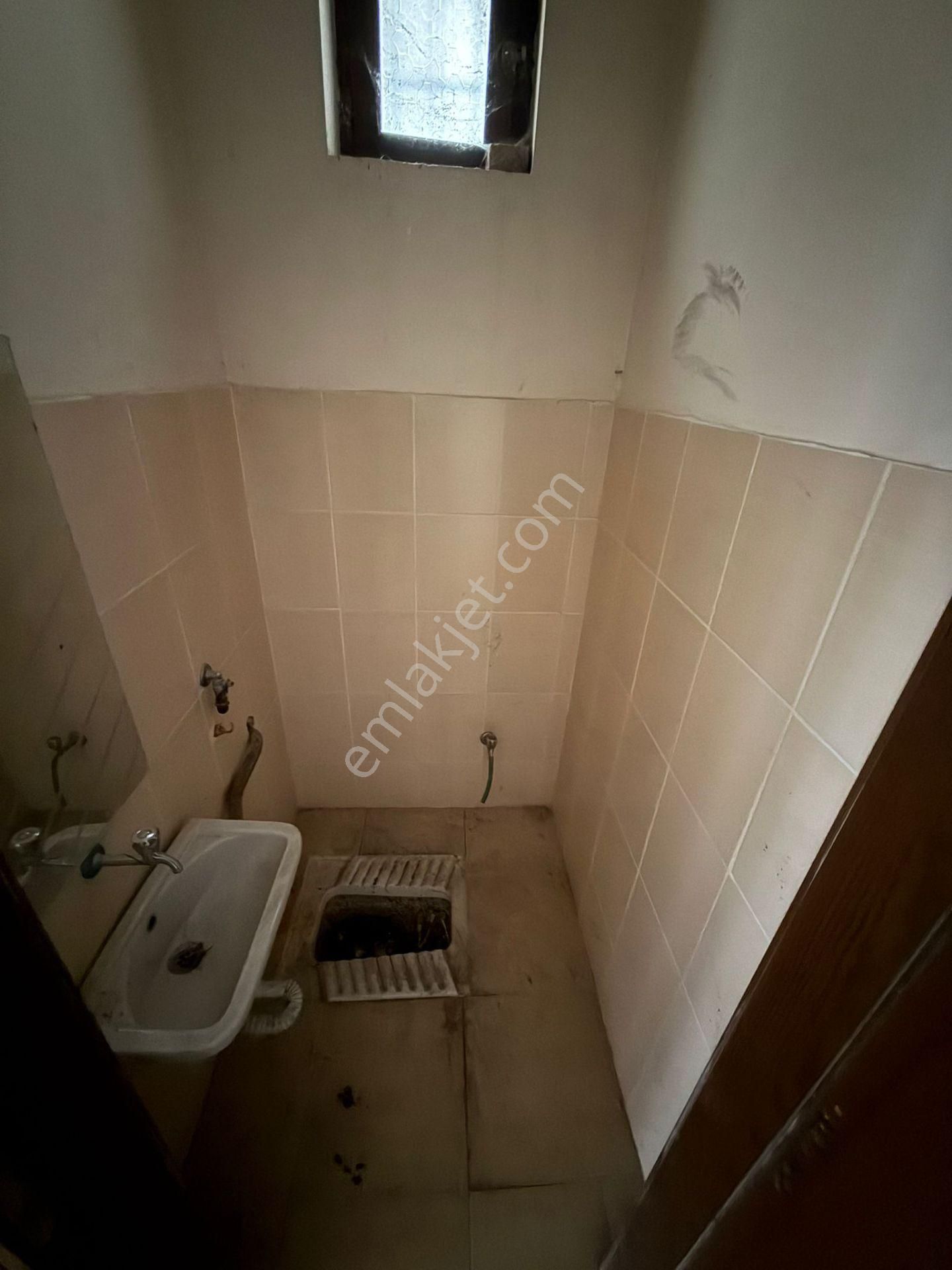 Bilgen Vatan'dan Beşikkaya Mahallesi 75m2 Ve 65 M2 Geniş Cepheli Satılık Dükkanlar - Görsel 9