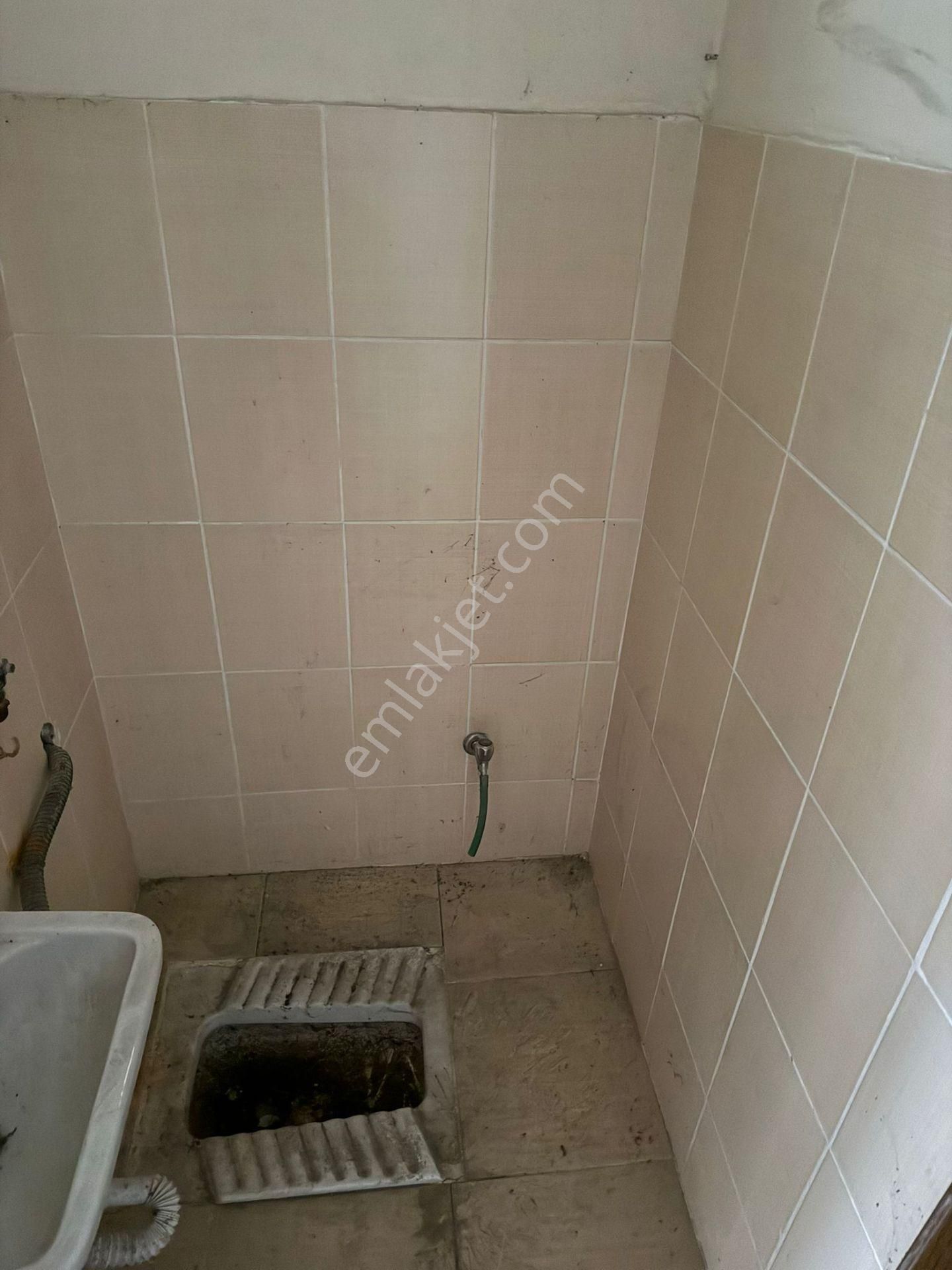 Bilgen Vatan'dan Beşikkaya Mahallesi 75m2 Ve 65 M2 Geniş Cepheli Satılık Dükkanlar - Görsel 6