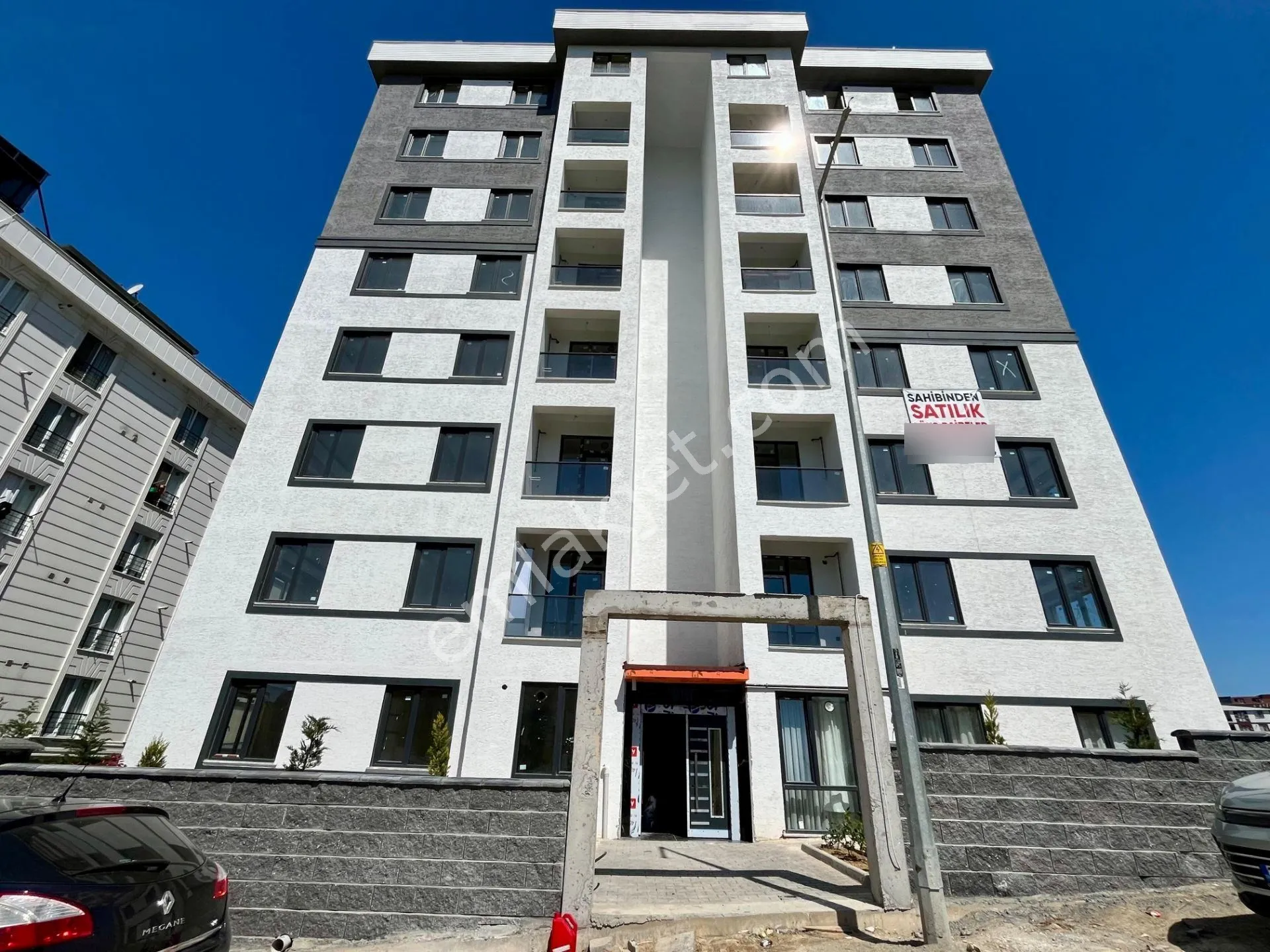 Sultanbeyli Battalgazi Mahallesi'nde 2+1 Sıfır Daire