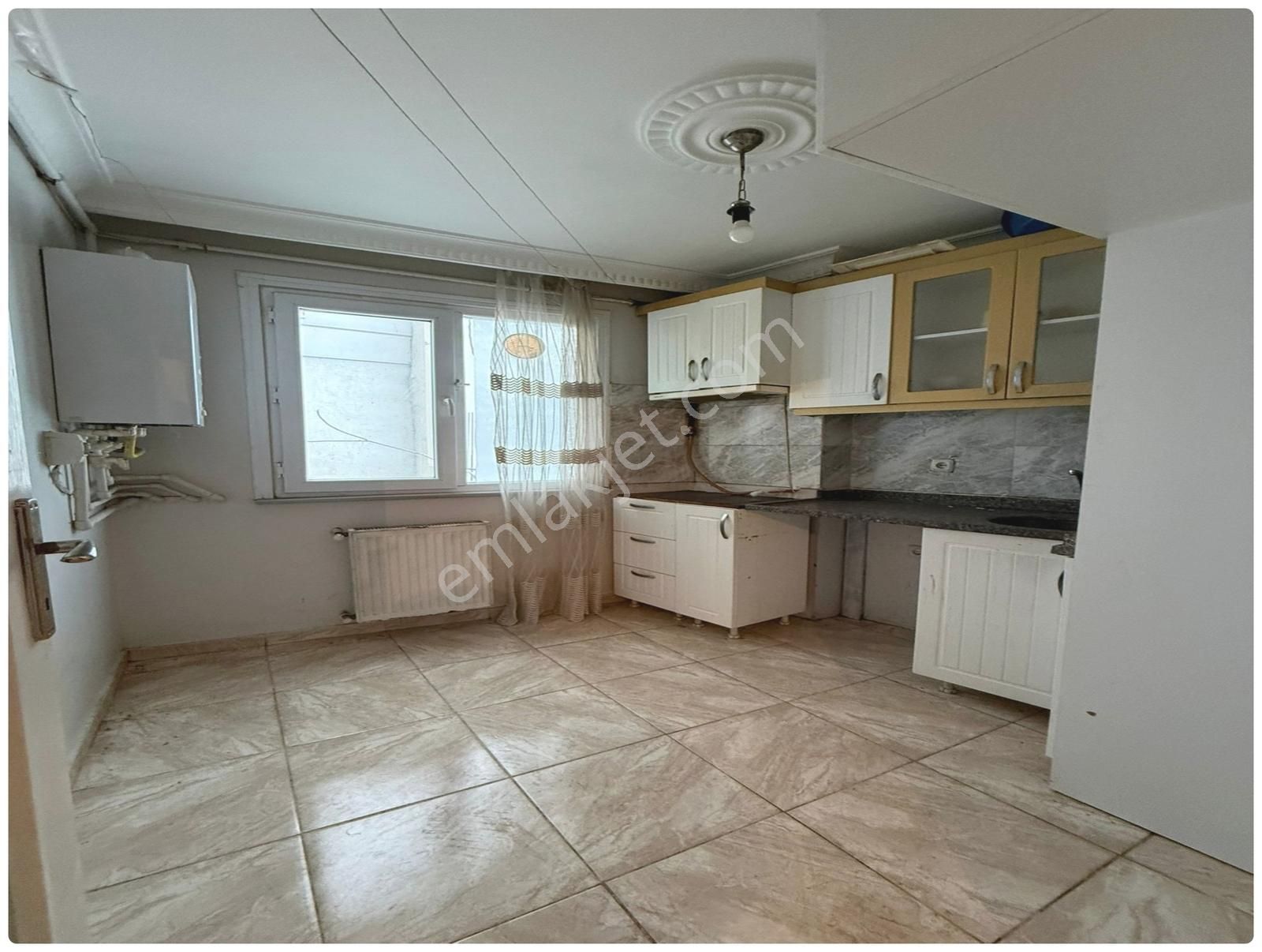 Esenyurt Kıraç Necip Fazıl Kısakürek Mah.2+1 Kiralık Daire - Görsel 3