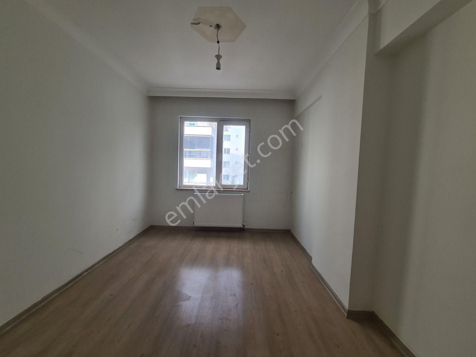 Yükseltepe Perşembe Pazarı Yakını 1.katta 2 Balkonlu Kiralık 3+1 - Görsel 16