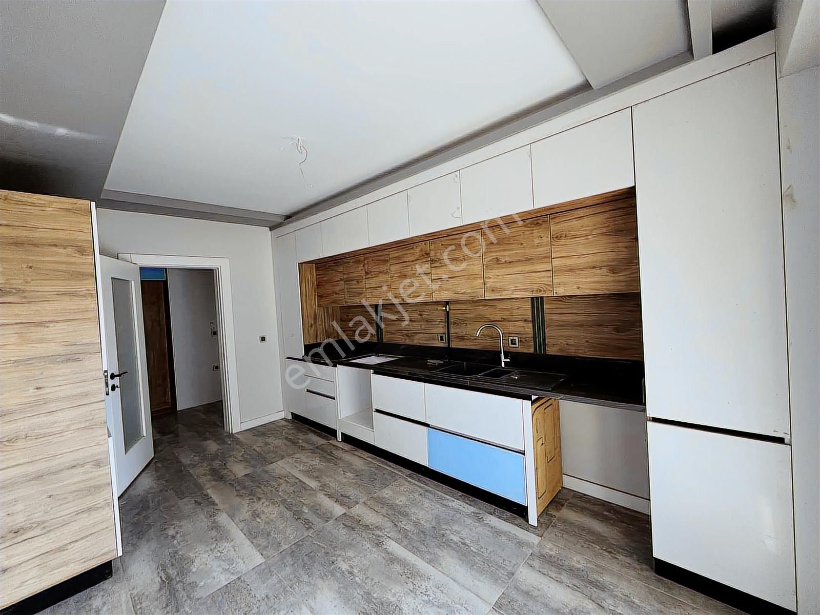 Century21 Işıltı'dan Çevre Yolunda Satılık 3+1 Lüks Rezidans - Görsel 12