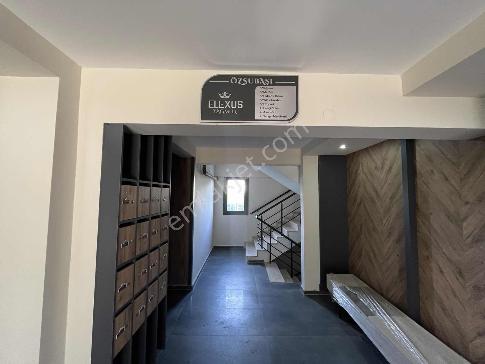 Century21 Işıltı'dan Çevre Yolunda Satılık 3+1 Lüks Rezidans - Görsel 18