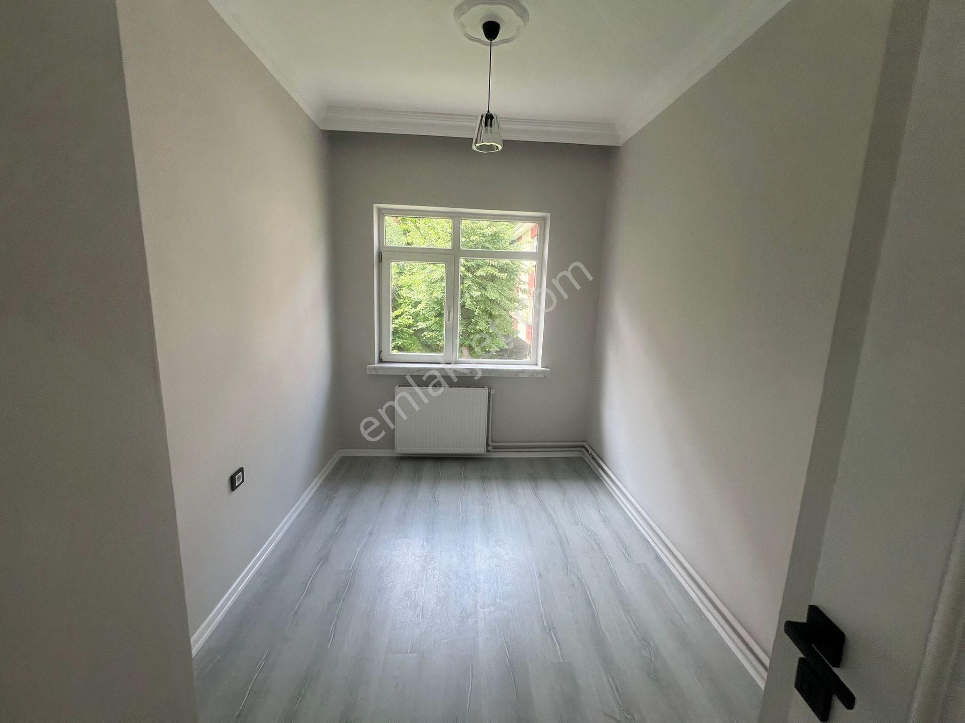 Bilgen Vatan'dan Fatih Caddesi Yakını 3. Kat Megalüks Yapılı Masrafsız Bağımsız Salon 3+1 Satılık - Görsel 9