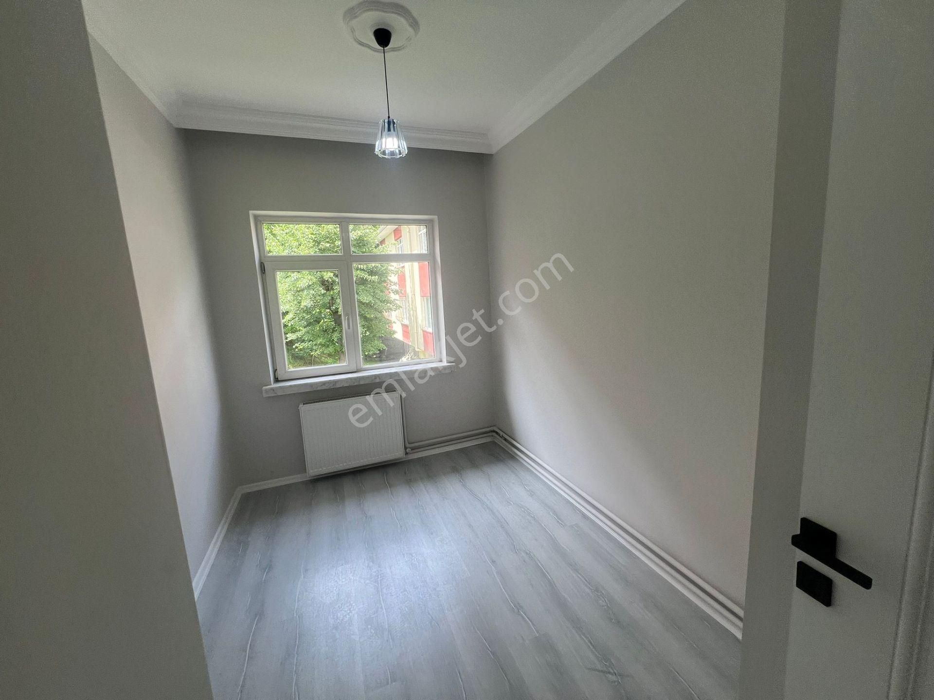 Bilgen Vatan'dan Fatih Caddesi Yakını 3. Kat Megalüks Yapılı Masrafsız Bağımsız Salon 3+1 Satılık - Görsel 13