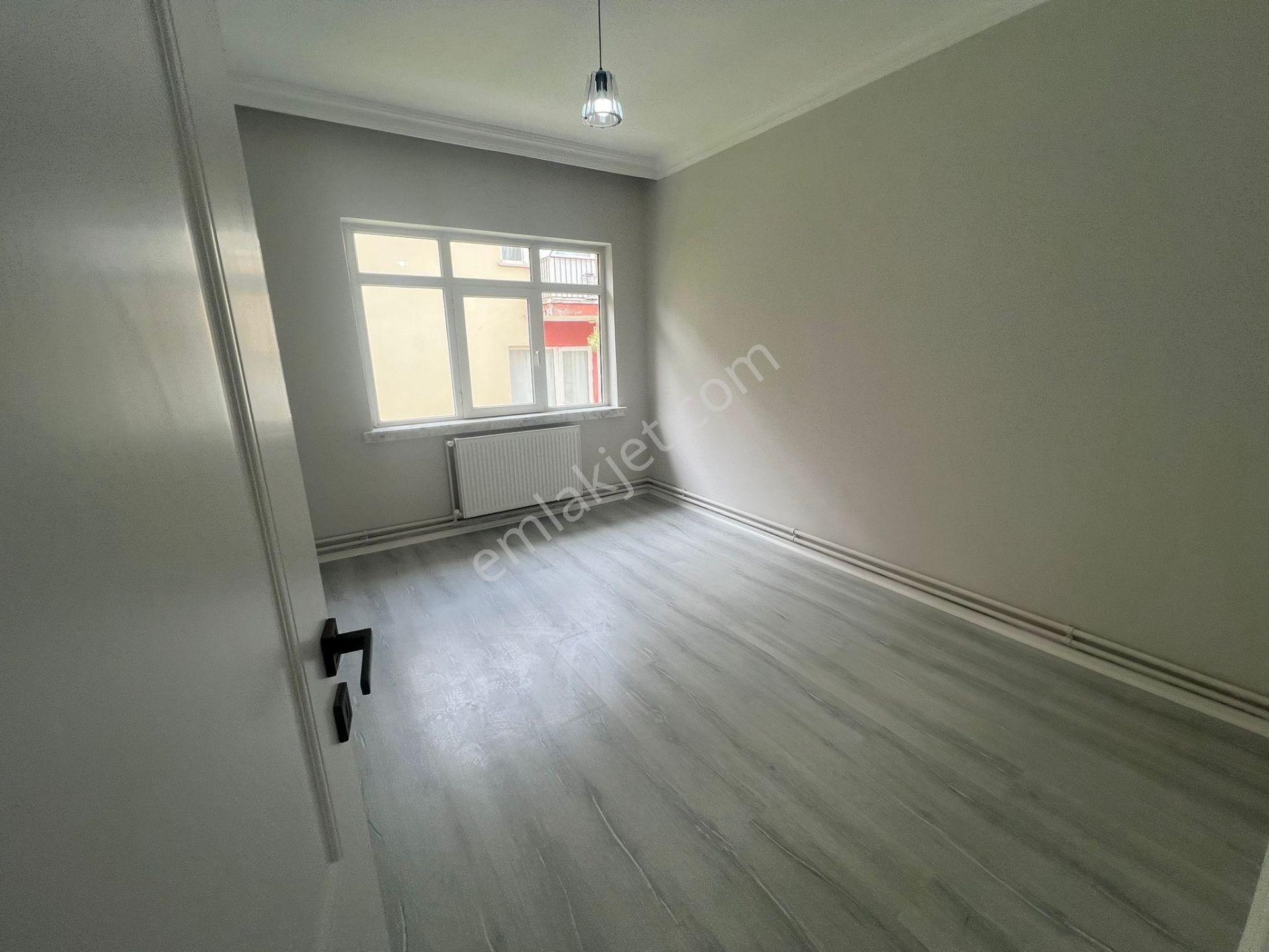 Bilgen Vatan'dan Fatih Caddesi Yakını 3. Kat Megalüks Yapılı Masrafsız Bağımsız Salon 3+1 Satılık - Görsel 19