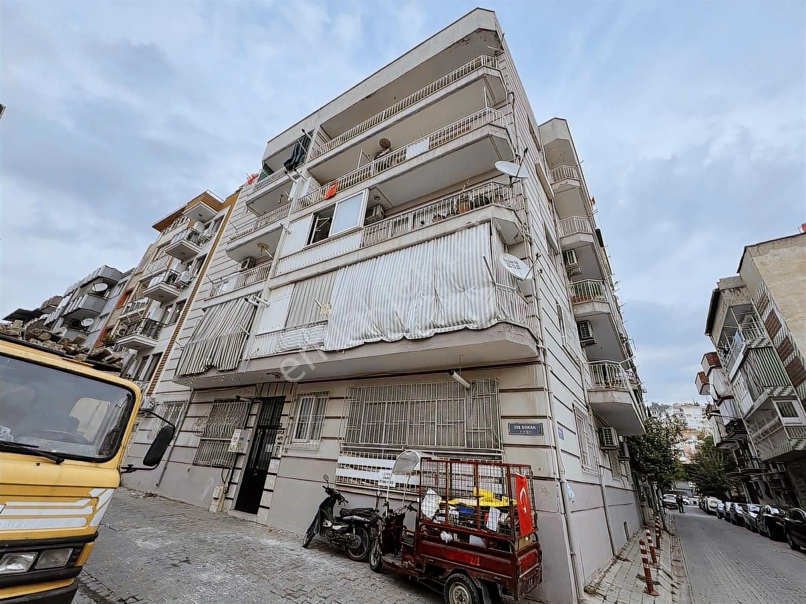 Century21 Işıltı'dan Cuma Mah'de Fırsat 3+1 Daire - Görsel 4