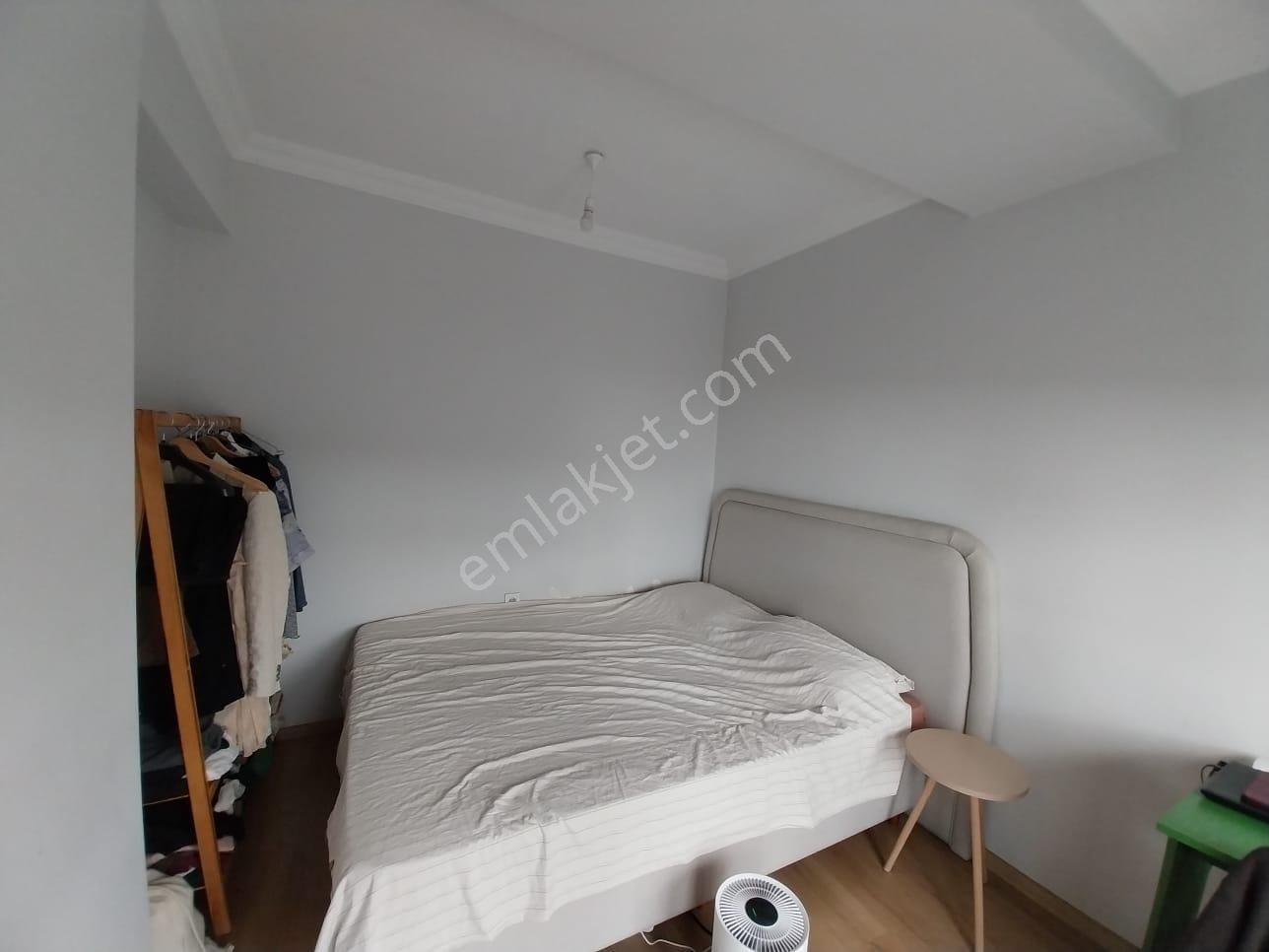 Karşıyaka Anadolu Caddesi Arka Sokağında Satılık 1+1 Daire - Görsel 17