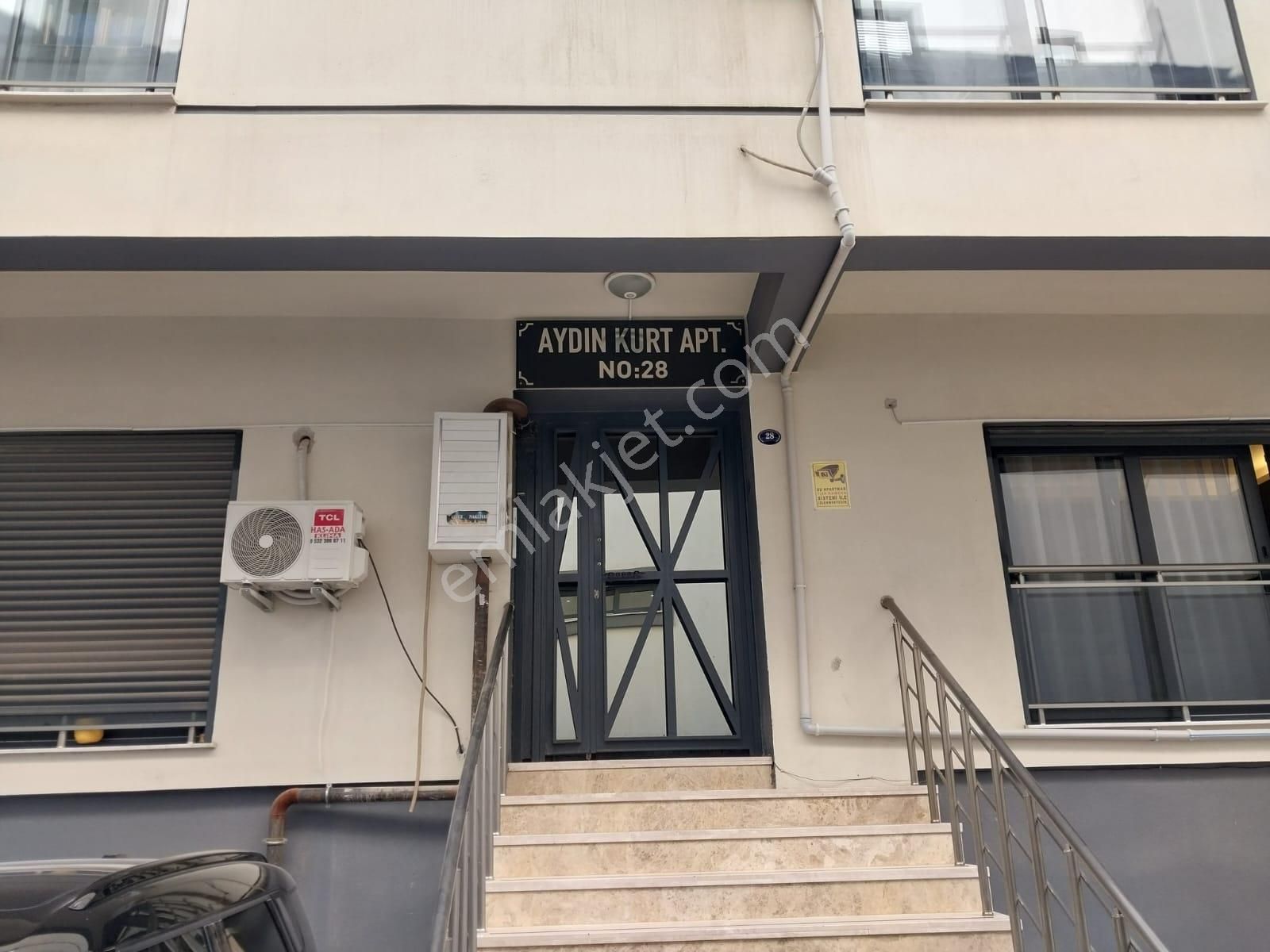 Karşıyaka Anadolu Caddesi Arka Sokağında Satılık 1+1 Daire - Görsel 19