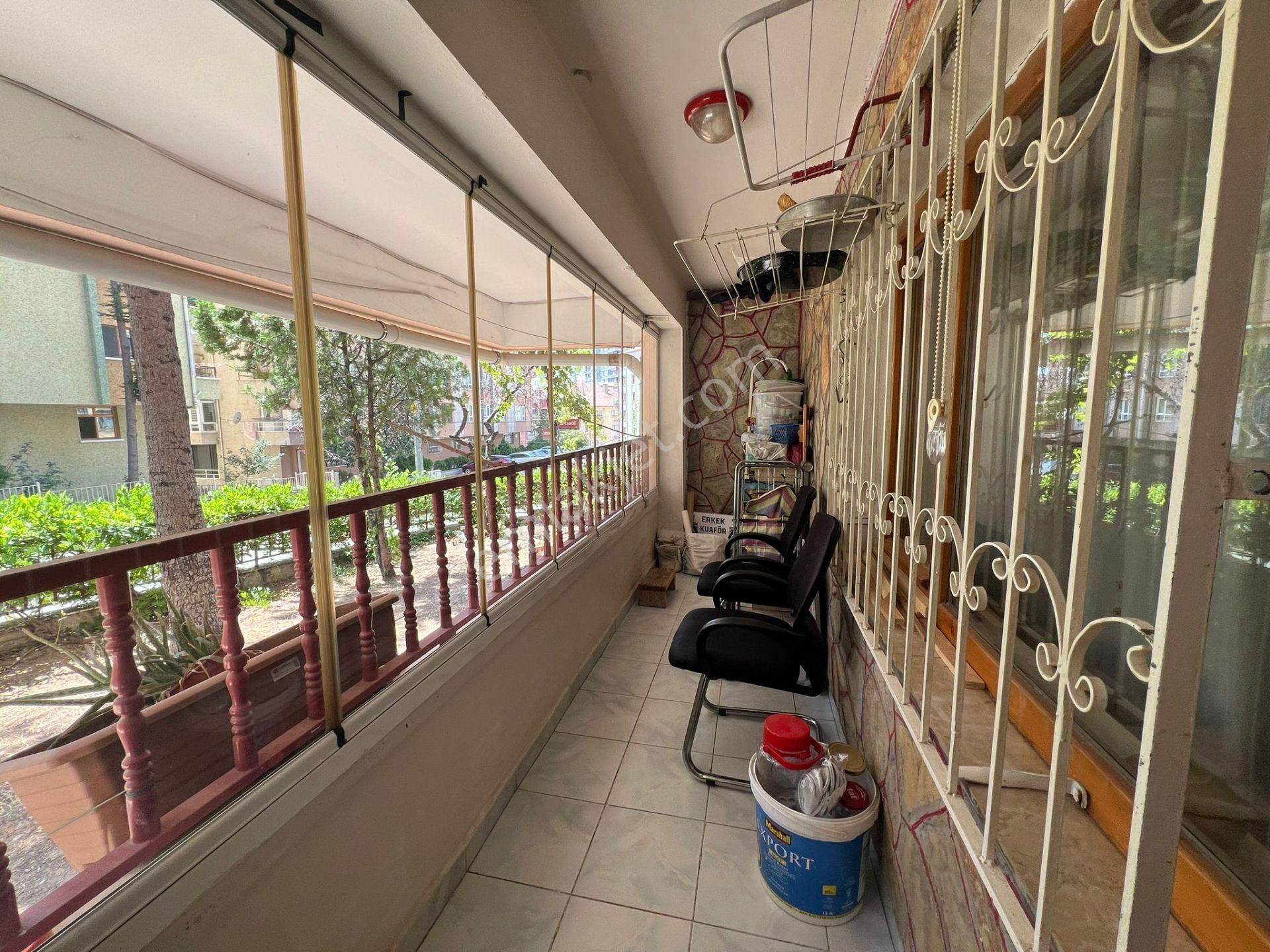 Bilgen Vatan'dan Adnan Menderes Dutluuk Metro Yaknıı Giriş Kat Ön Cephe 3+1 Satılık Daire - Görsel 12