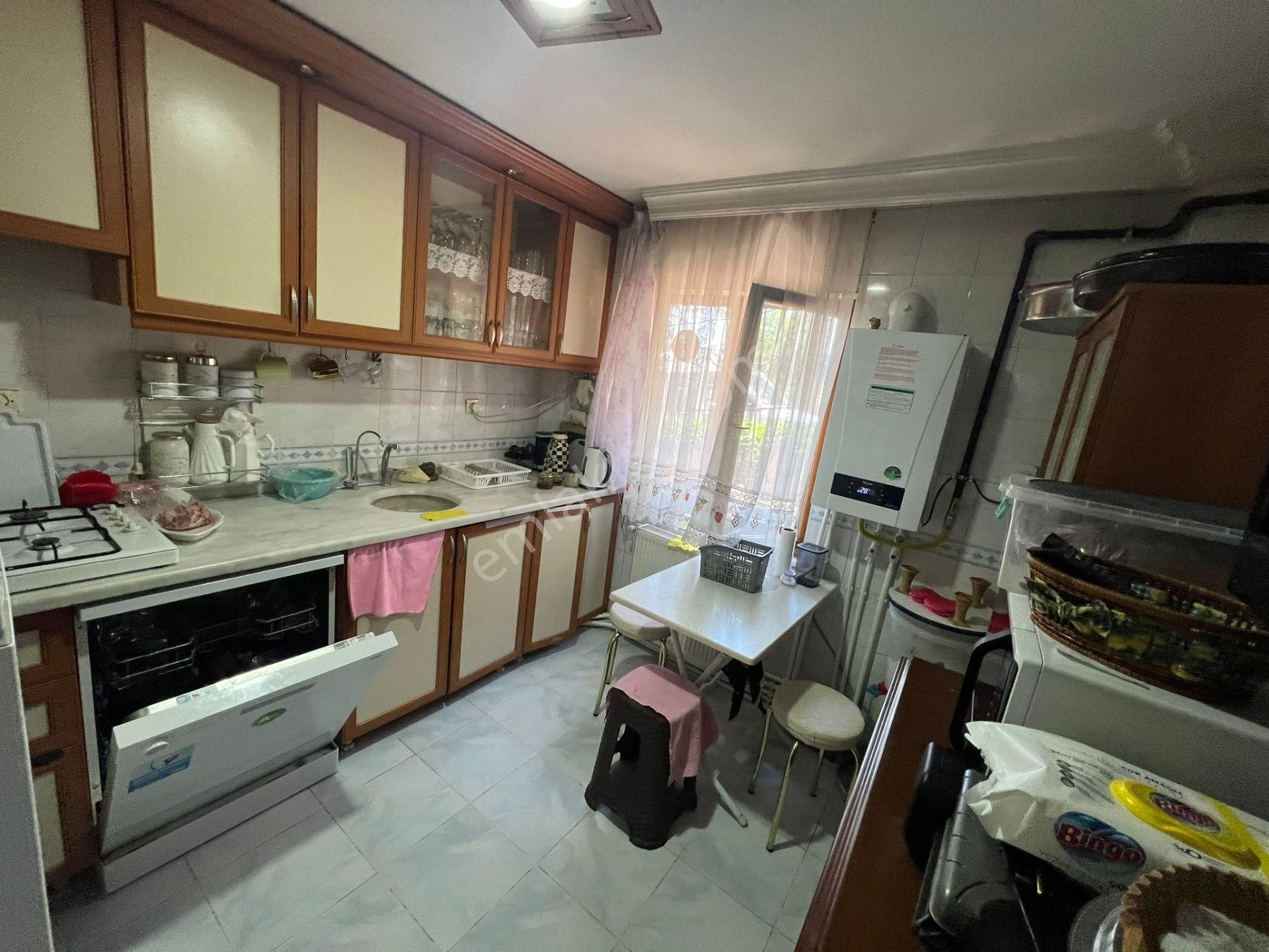 Bilgen Vatan'dan Adnan Menderes Dutluuk Metro Yaknıı Giriş Kat Ön Cephe 3+1 Satılık Daire - Görsel 5