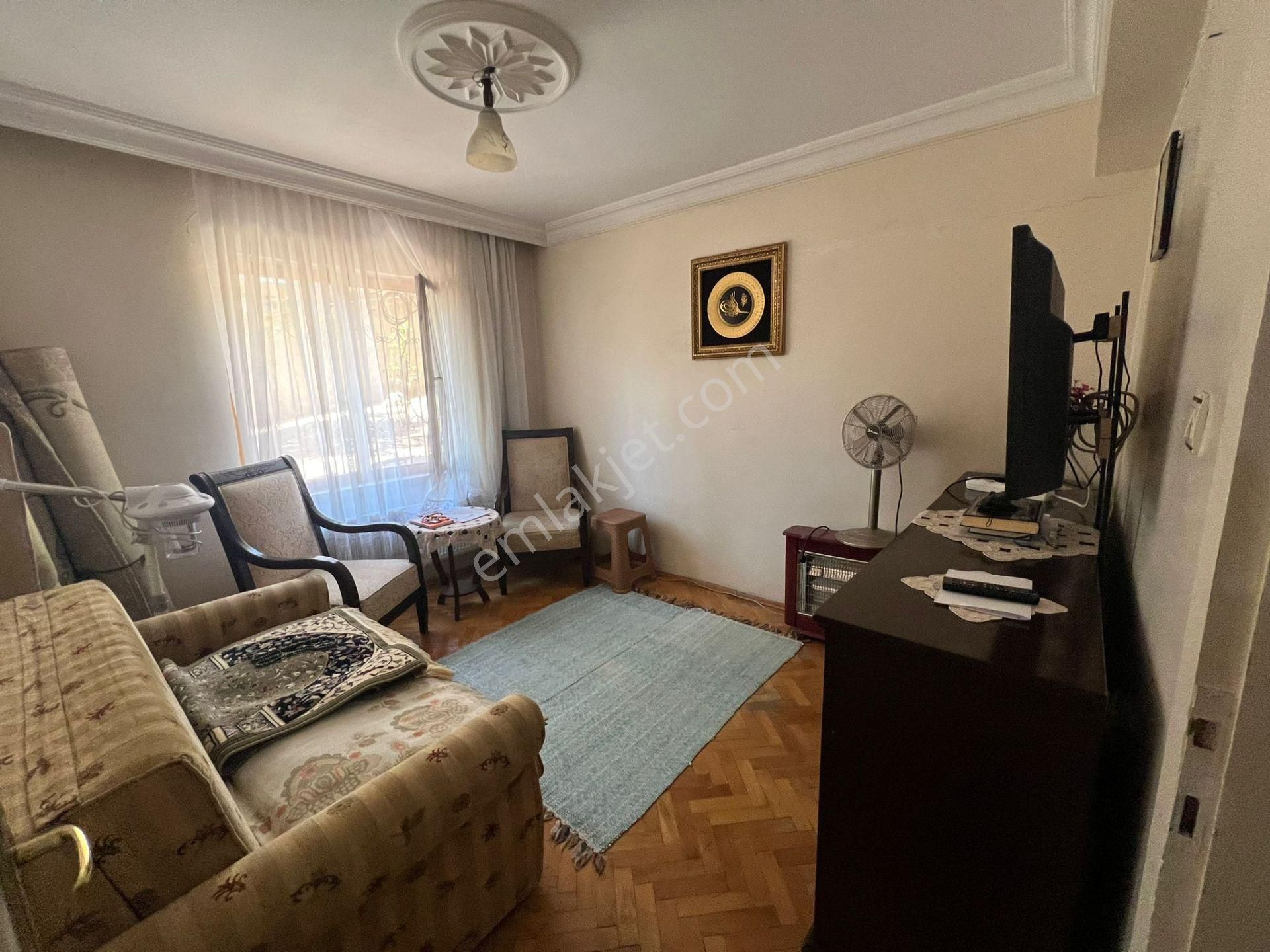 Bilgen Vatan'dan Adnan Menderes Dutluuk Metro Yaknıı Giriş Kat Ön Cephe 3+1 Satılık Daire - Görsel 16