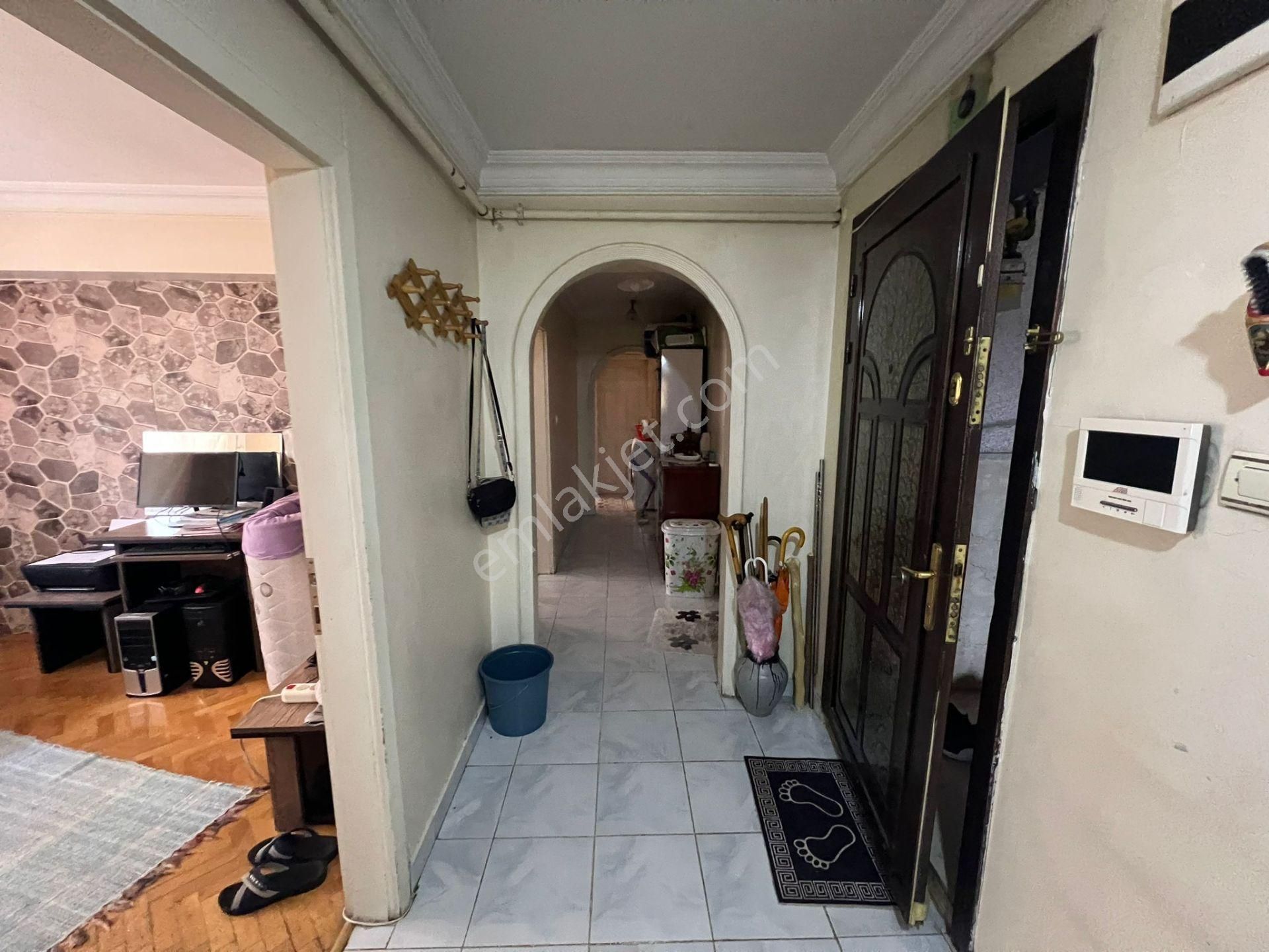 Bilgen Vatan'dan Adnan Menderes Dutluuk Metro Yaknıı Giriş Kat Ön Cephe 3+1 Satılık Daire - Görsel 11