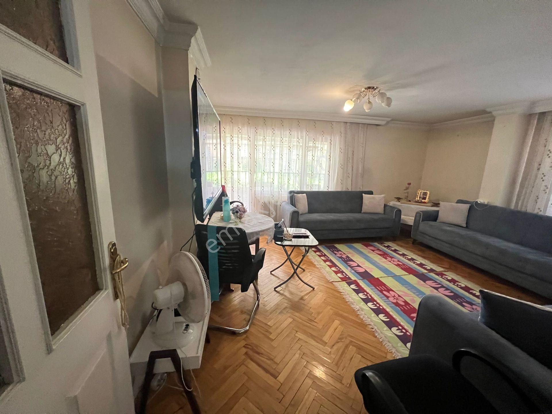 Bilgen Vatan'dan Adnan Menderes Dutluuk Metro Yaknıı Giriş Kat Ön Cephe 3+1 Satılık Daire - Görsel 6