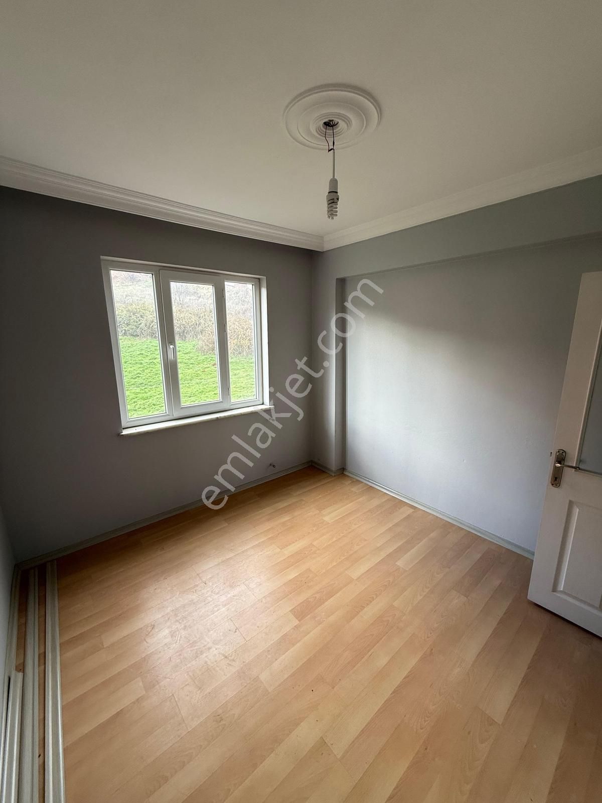 Altınbaş Emlak'tan Yeniceköyde Satılık Geniş 3+1 Daire - Görsel 12