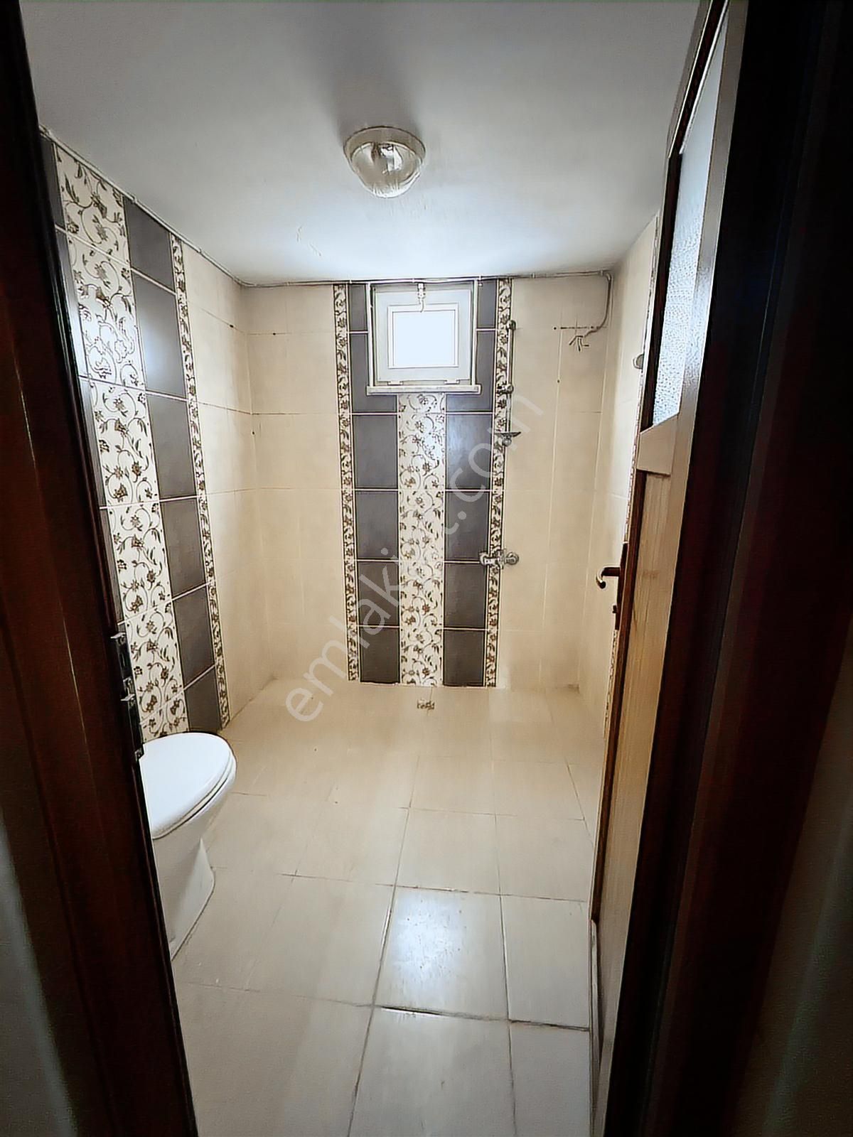 Altınbaş Emlak'tan Yeniceköyde Satılık Geniş 3+1 Daire - Görsel 8