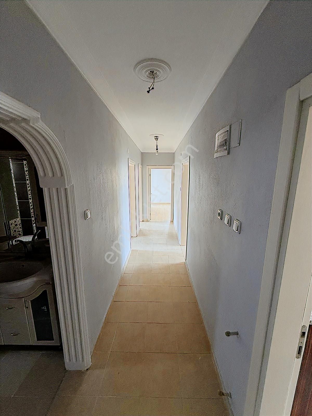 Altınbaş Emlak'tan Yeniceköyde Satılık Geniş 3+1 Daire - Görsel 22