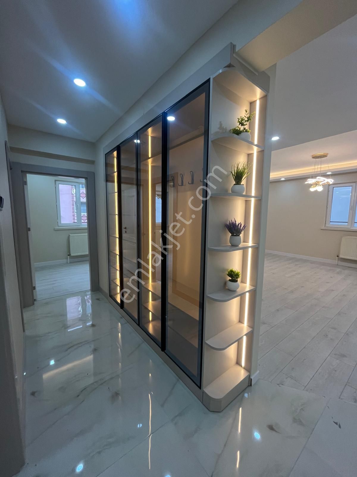 Mç Emlak'tan Mareşal Çakmak Mahallesin'de 3+1 Satılık Daire - Görsel 16