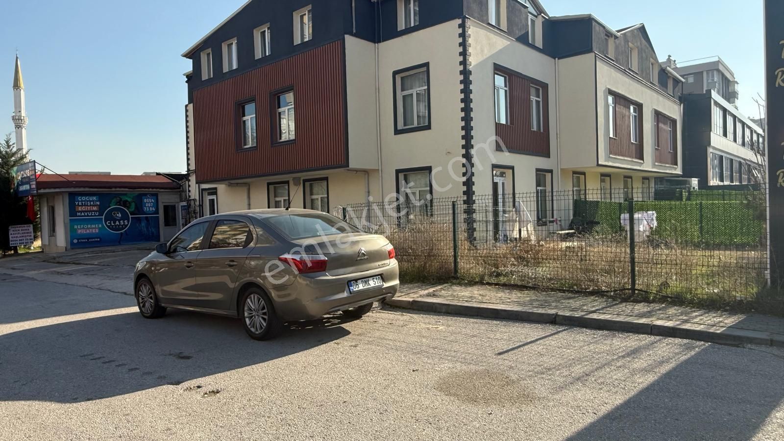 Eryaman'ın En İyi Lokasyonunda 4 Katlı Komple Satılık Apart - Görsel 9