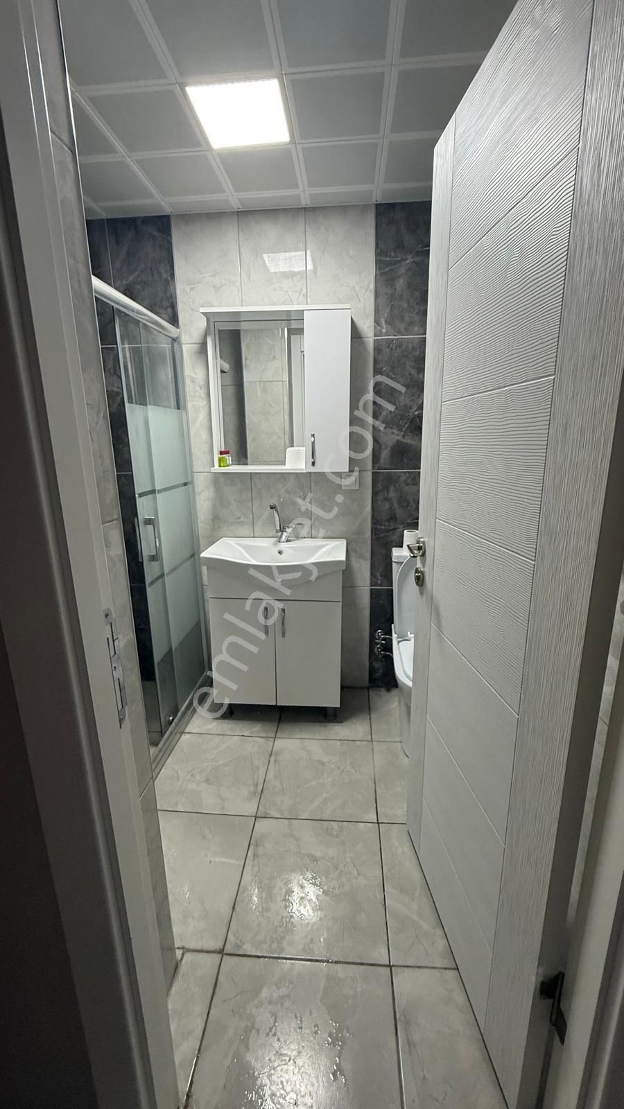 Eryaman'ın En İyi Lokasyonunda 4 Katlı Komple Satılık Apart - Görsel 17