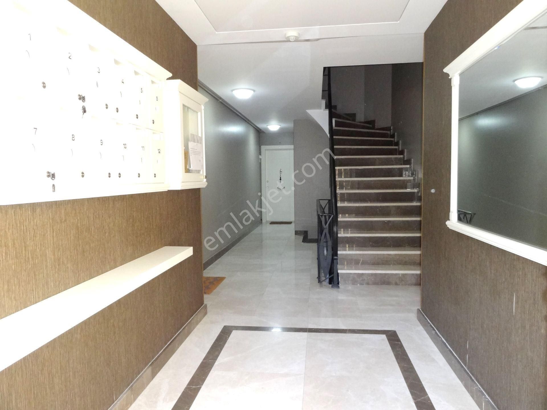 Yeşilyurt Ekin Sokak 4+1 180 M2 Satılık Arakat Satılık Daire - Görsel 15