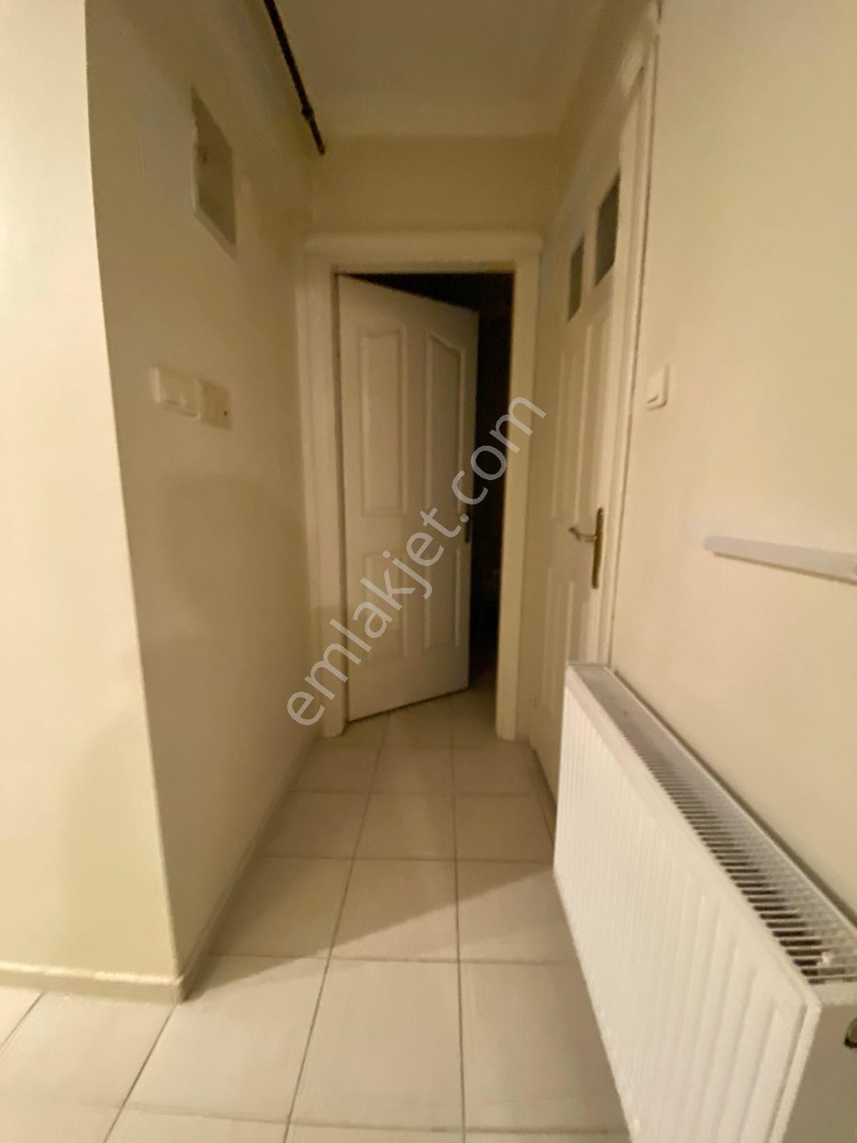 Yeşilyurt Mit. Loj. Karşısı Otoparklı Genç Bina'da Köşe 1+1 - Görsel 26