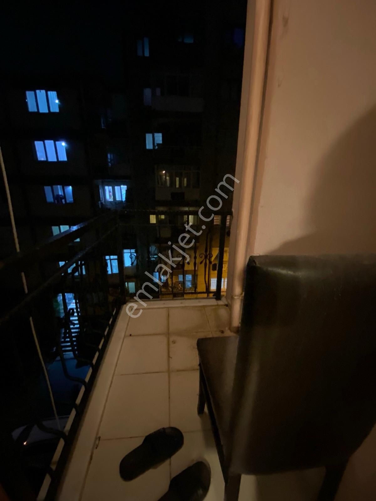 Yeşilyurt Mit. Loj. Karşısı Otoparklı Genç Bina'da Köşe 1+1 - Görsel 13