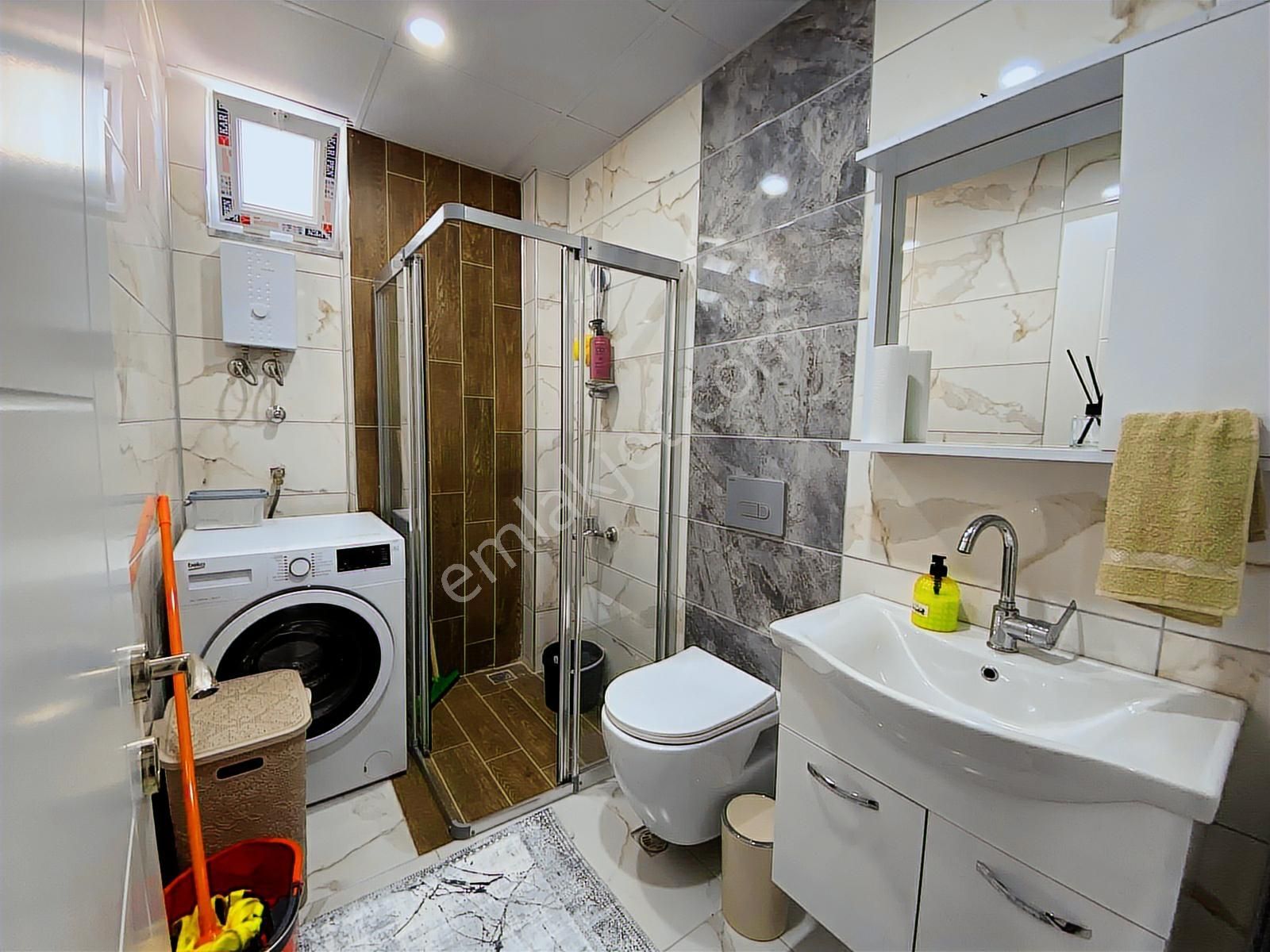 Denize Ve Tropik Parka Yakın Full Eşyalı 1+1 Daire - Görsel 5