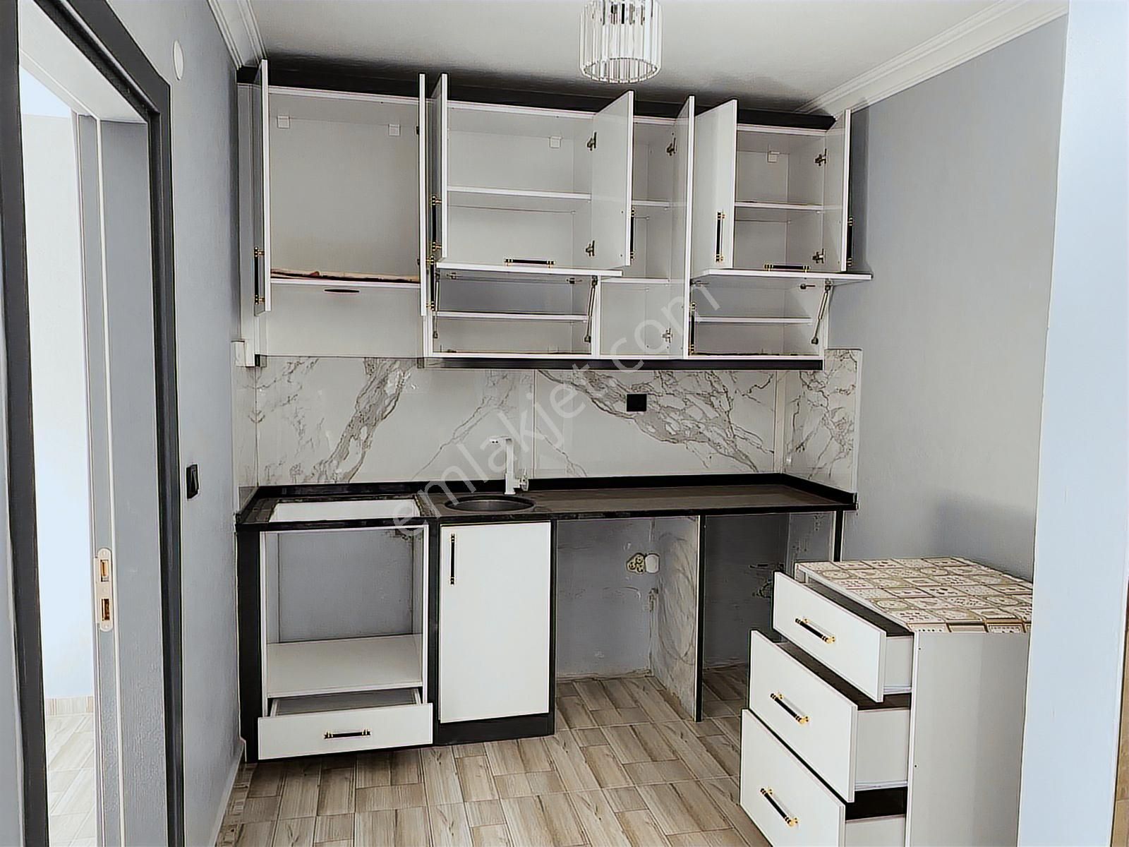 Müstakıl Bahçelı 2+1 Daıre - Görsel 13