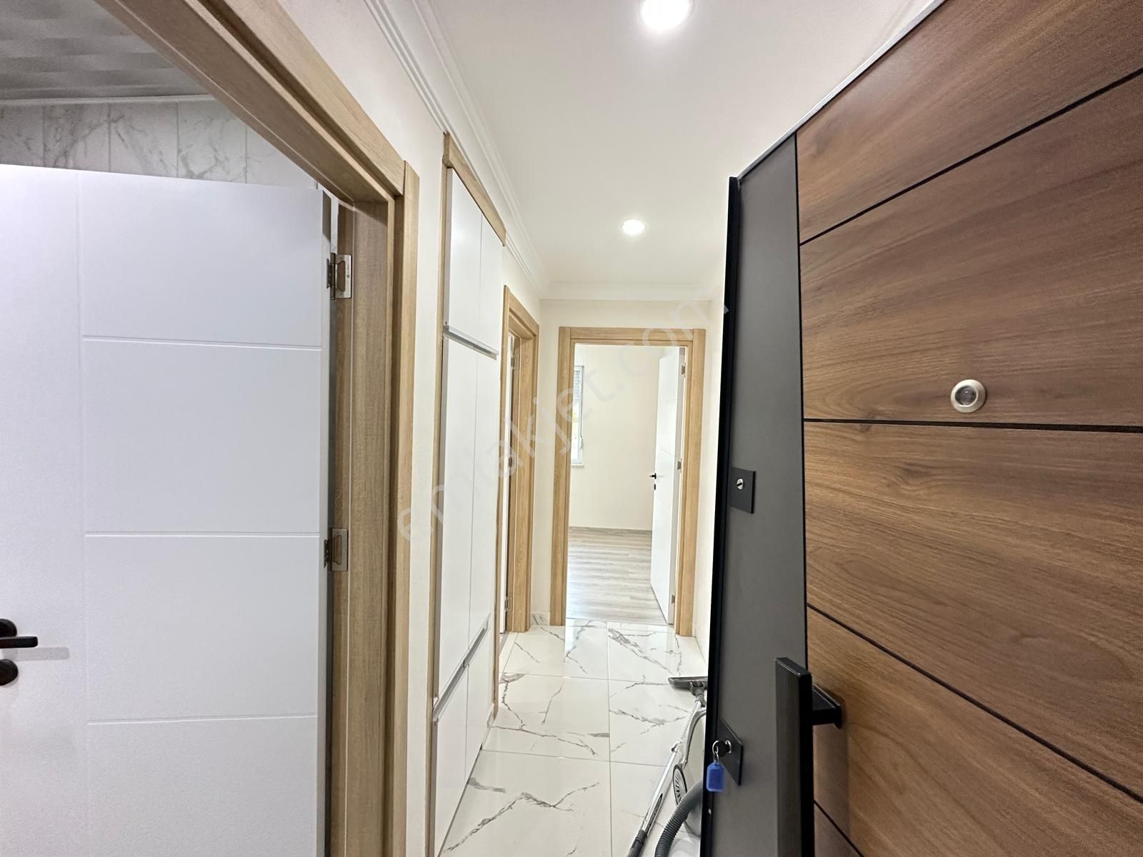 Merkezde Sakın Konumda 1+1 - Görsel 7