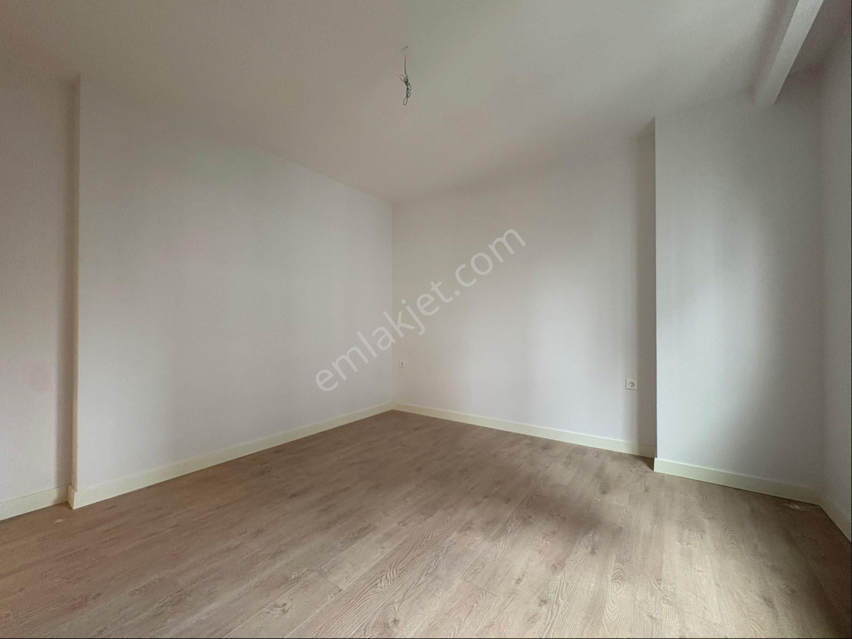Oben'den Sıfır Binada Bağdat Caddesine 3. Bina 3+1 90 M² Net - Görsel 20