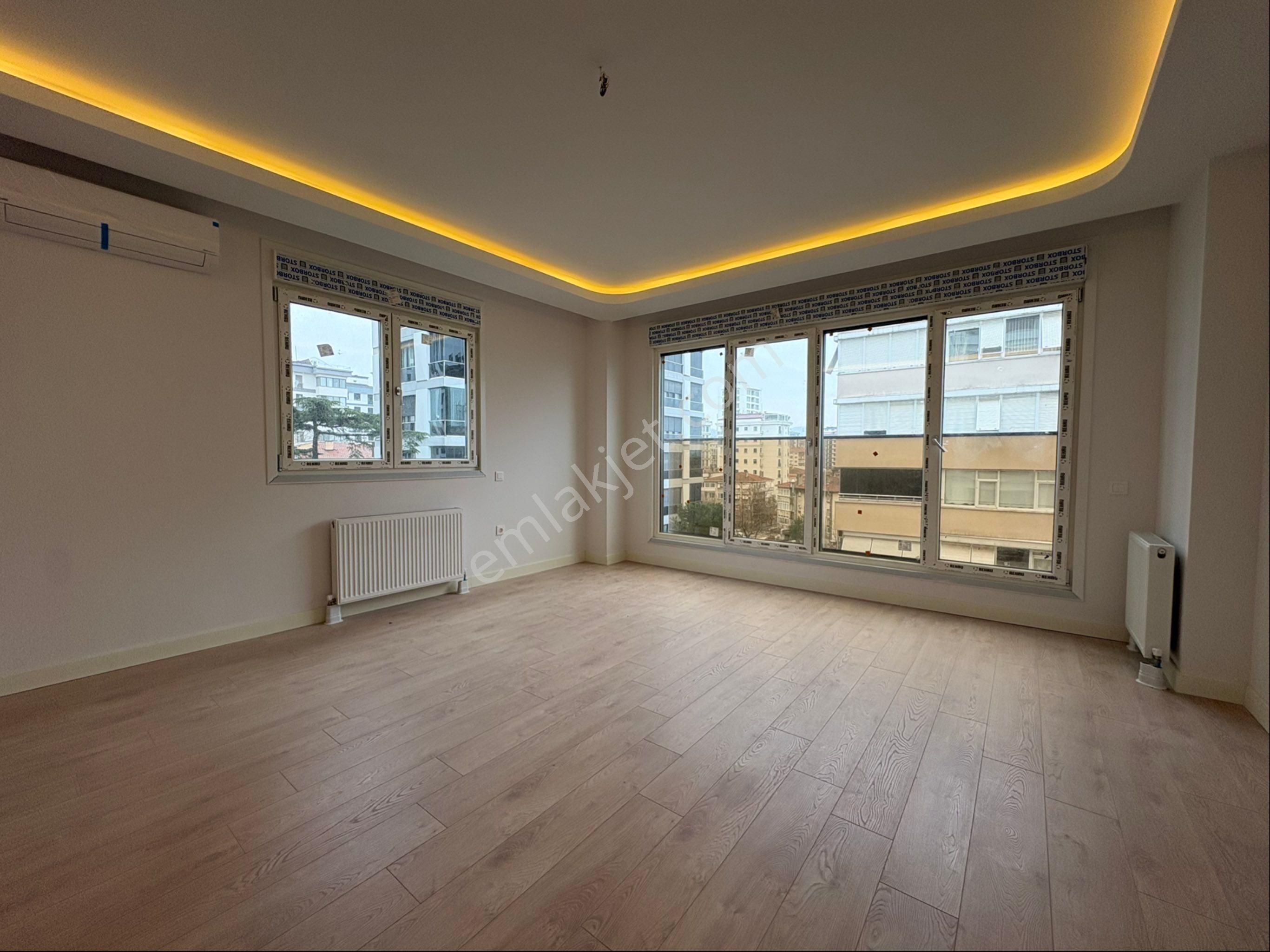 Oben'den Sıfır Binada Bağdat Caddesine 3. Bina 3+1 90 M² Net - Görsel 2