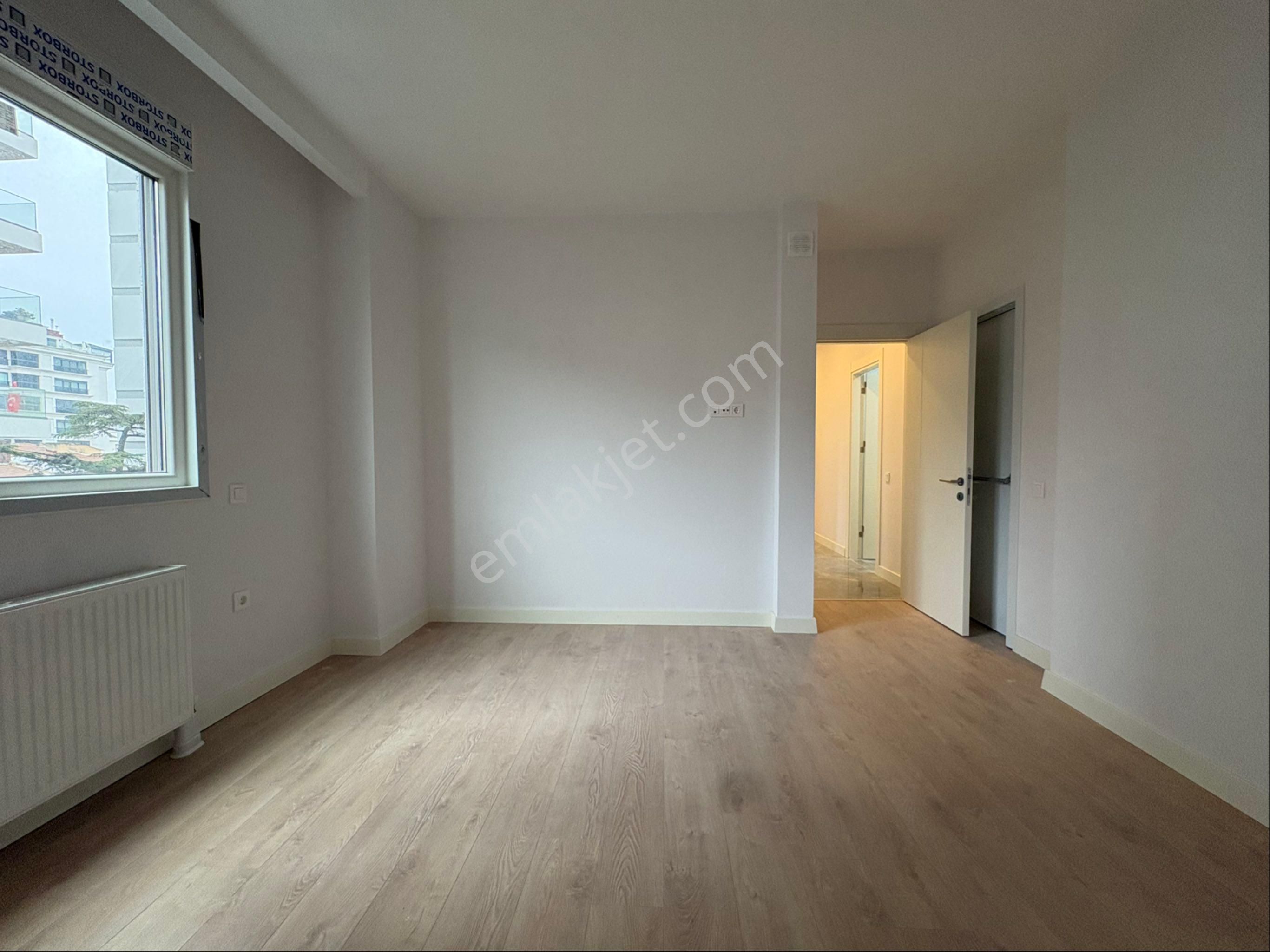 Oben'den Sıfır Binada Bağdat Caddesine 3. Bina 3+1 90 M² Net - Görsel 23