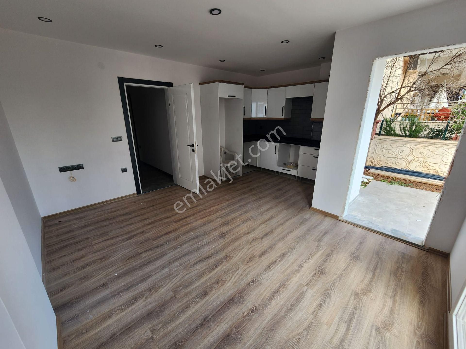 Didim Hisar Mahallesi’nde Müstakil Bahçeli, Geniş Verandalı 2+1 Daire - Fiyat: 4.100.000 Tl - Görsel 8