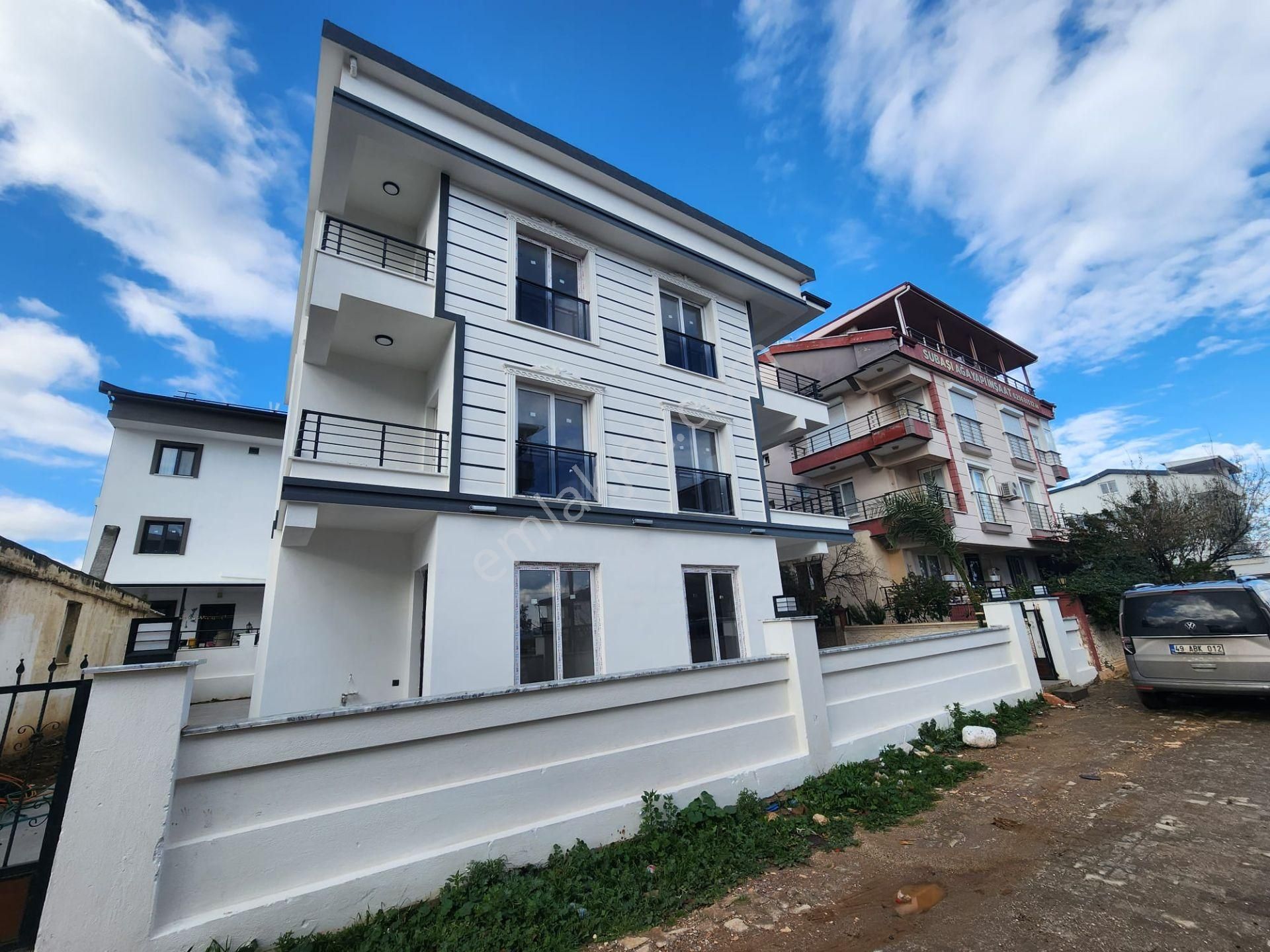 Didim Hisar Mahallesi’nde Müstakil Bahçeli, Geniş Verandalı 2+1 Daire - Fiyat: 4.100.000 Tl