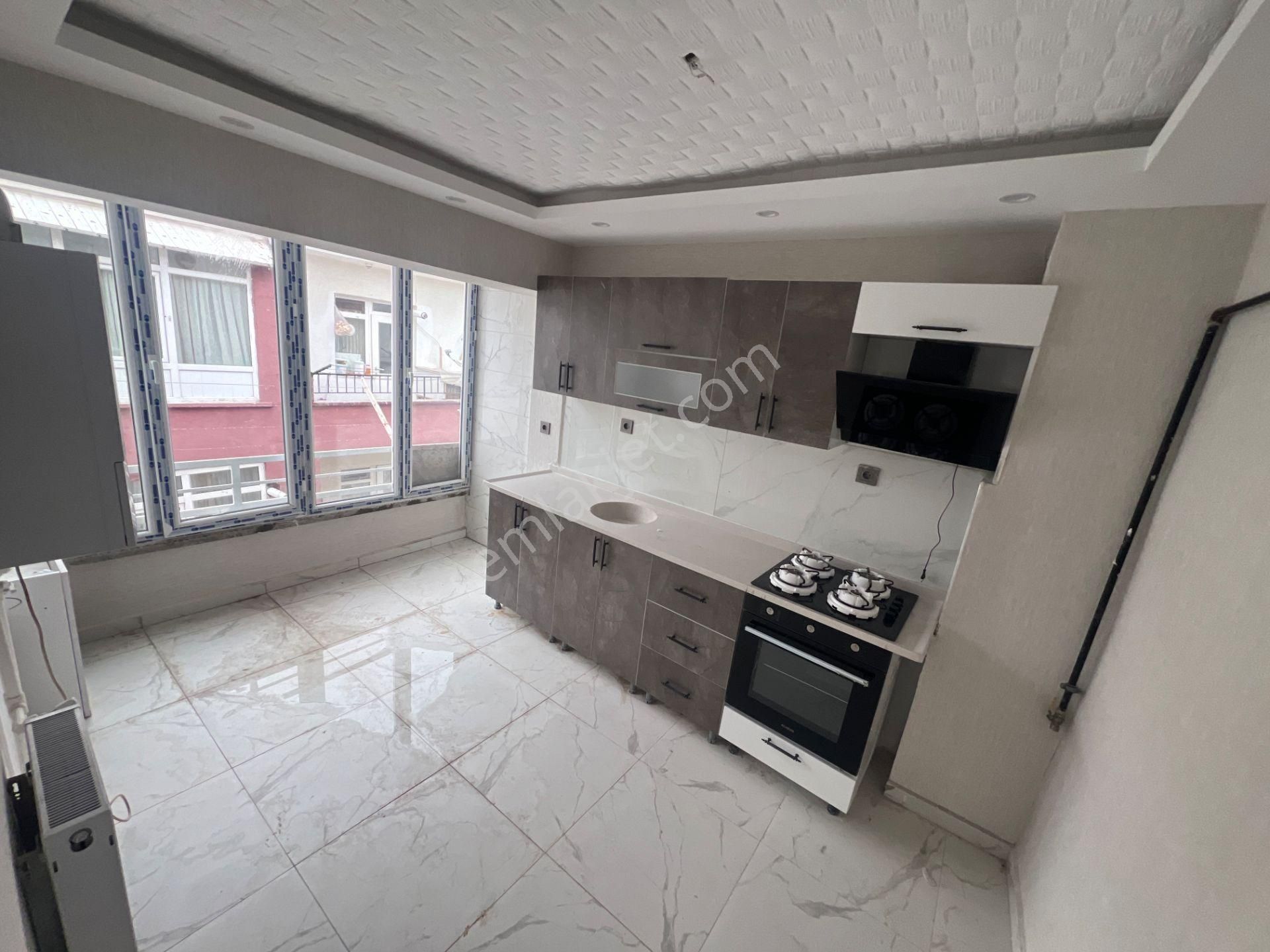 Sincan Plevne Mah Ön Cephe Katta 120m2 3+1 Satılık Daire - Görsel 4